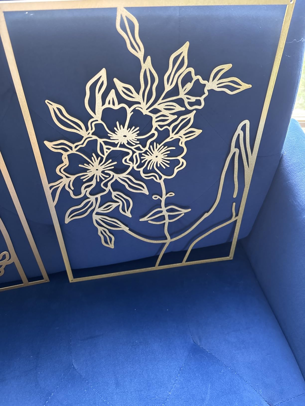 AGIOTA 3 Pcs Gold Metal Wall Decor, Minimalist Floral Women Line Drawing Wall Art, Elegant Abstract Lady Silhouette Metal Wall Hanging for Home Bedroom Living Room customer photo 1