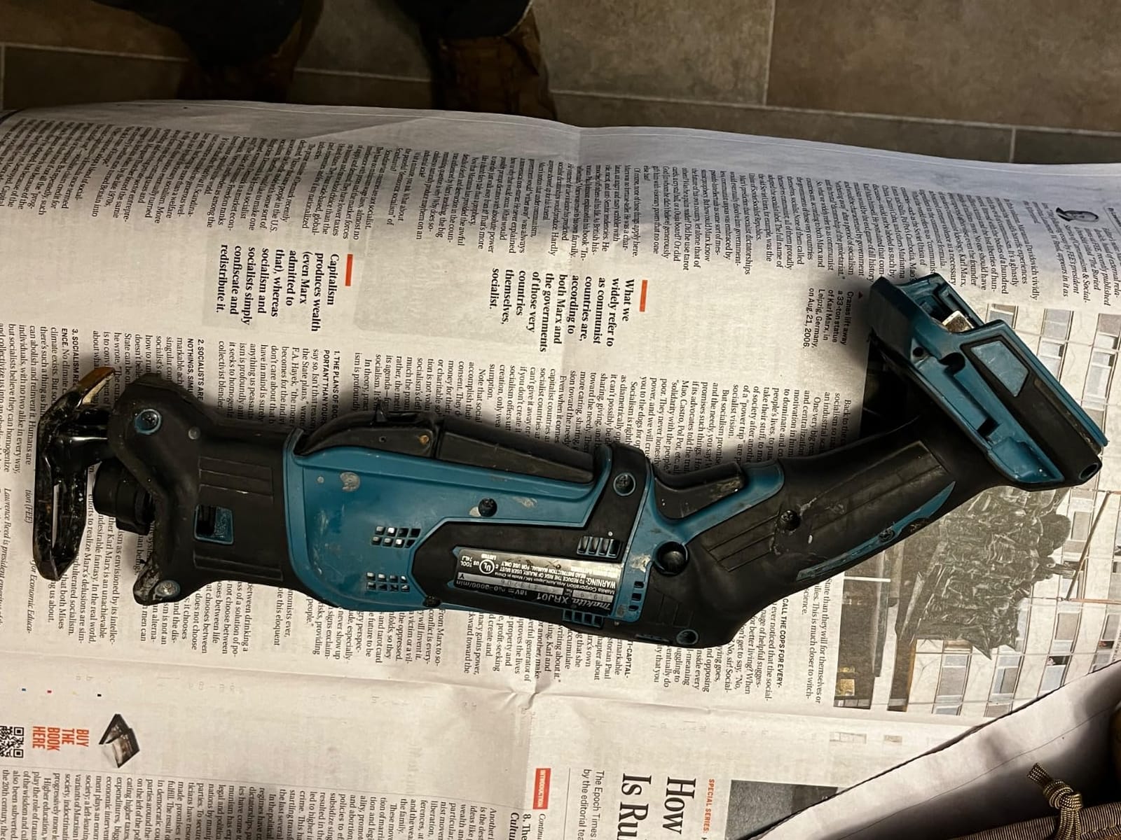 Makita XRJ08Z 18V LXT Lithium-Ion Brushless Cordless Compact One-Handed Recipro Saw, Tool Only customer photo 2
