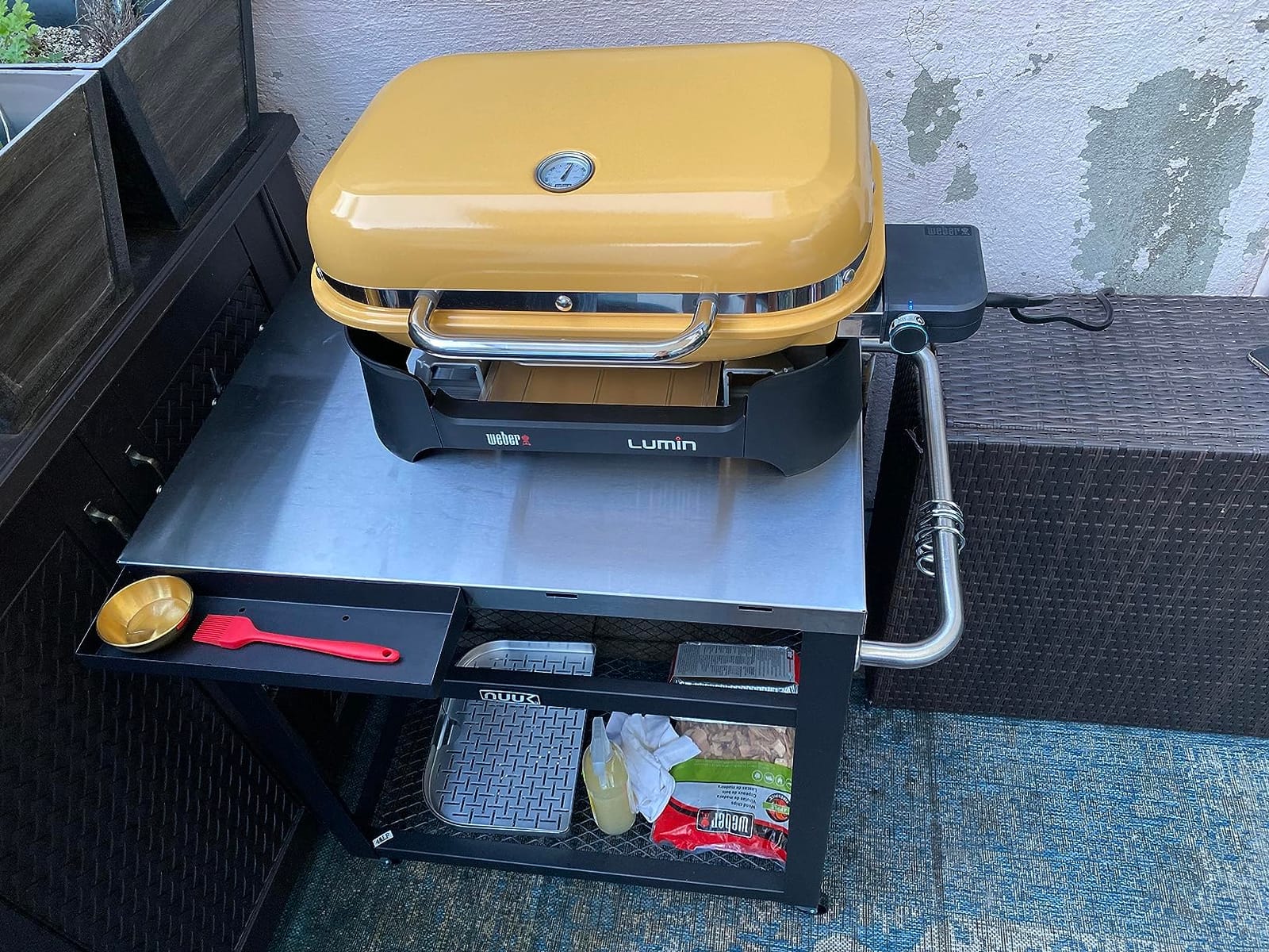 Weber Lumin Portable Grill, Outdoor Electric Grill, BBQ Grill, Black customer photo 1