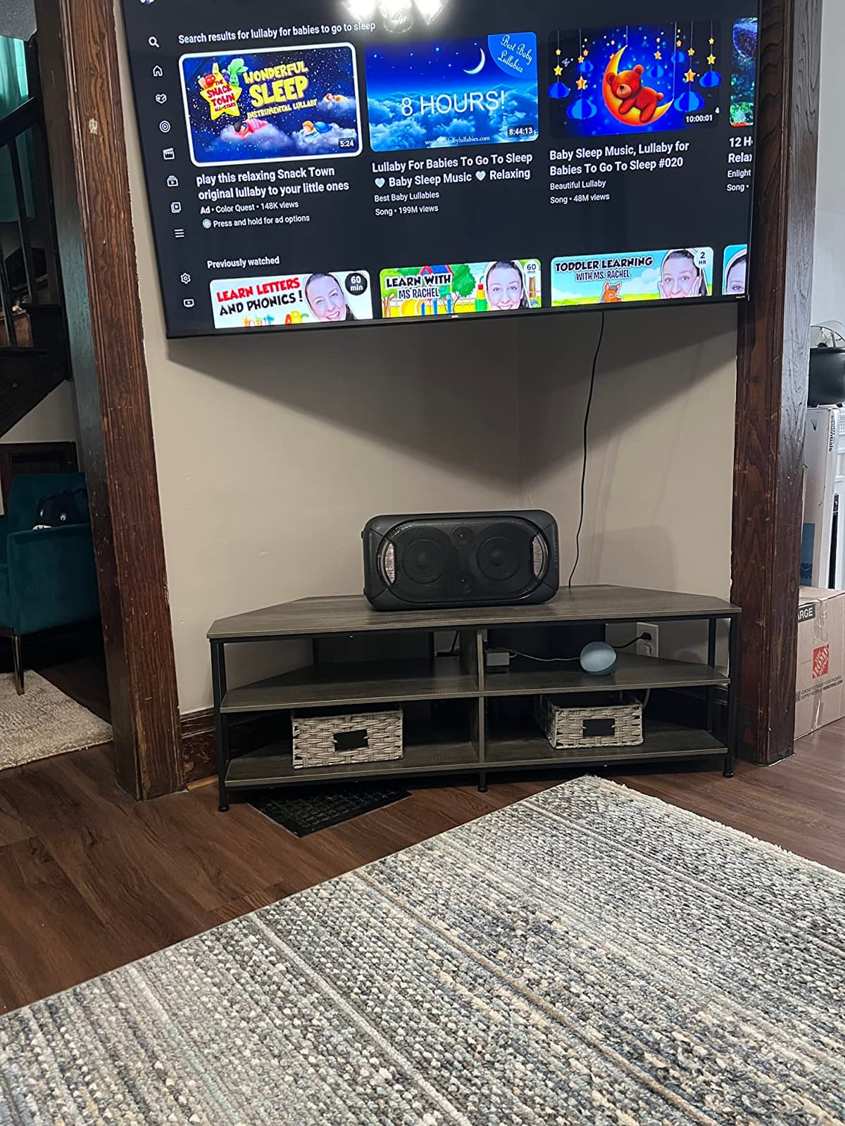 MUTUN Corner TV Stand with Power Outlet, Corner Entertainment Center for 32 43 50 55 60 Inch TV, Industrial Media Console Table for Living Room Bedroom, 55 Inch, Rustic Brown customer photo 1