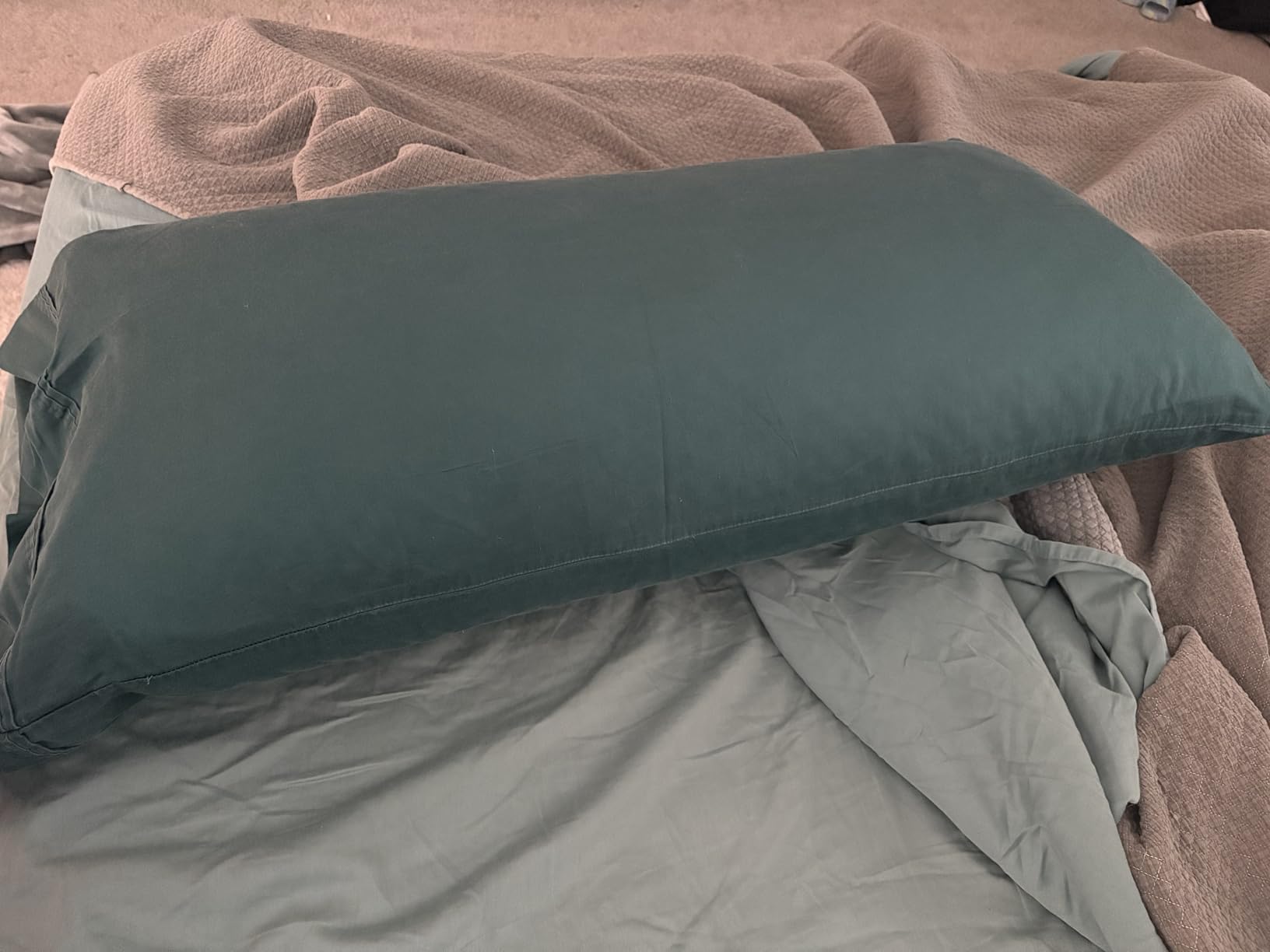 HOMELAB Cooling Adjustable Shredded Memory Foam Pillow, Queen 20x28, 1 Pack customer photo 2