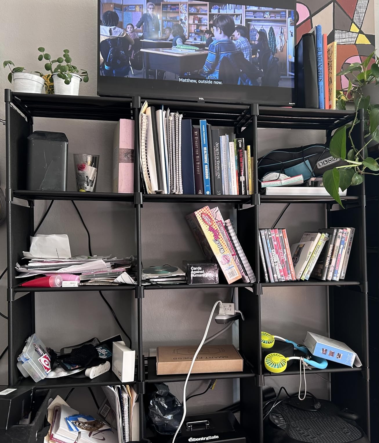 Mavivegue Book Shelf, 12 Cube Storage Organizer, DIY Bookcase, Metal Bookshelf, Tall Book case for Bedroom, Living Room, Office, Closet, Black Cubicle Rack customer photo 2