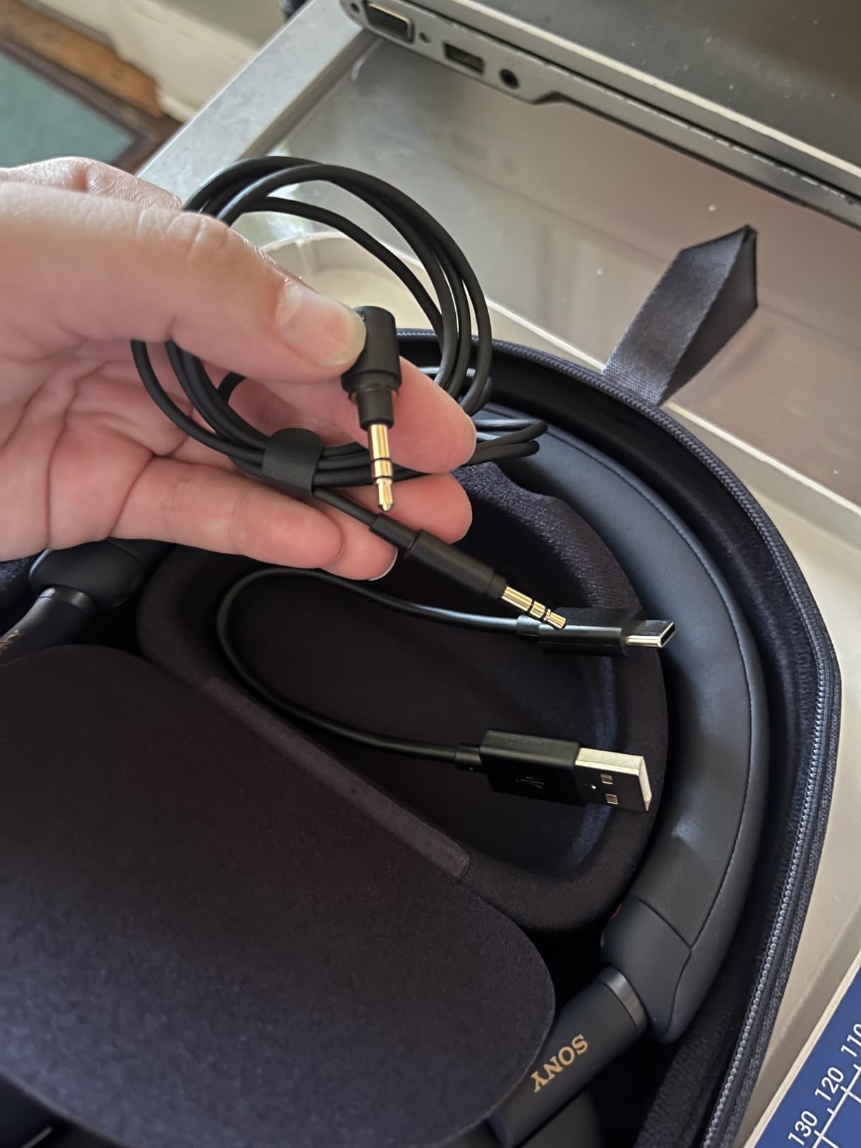 Sony WH-1000XM5 Premium Noise Cancelling Wireless Headphones, Midnight Blue customer photo 2