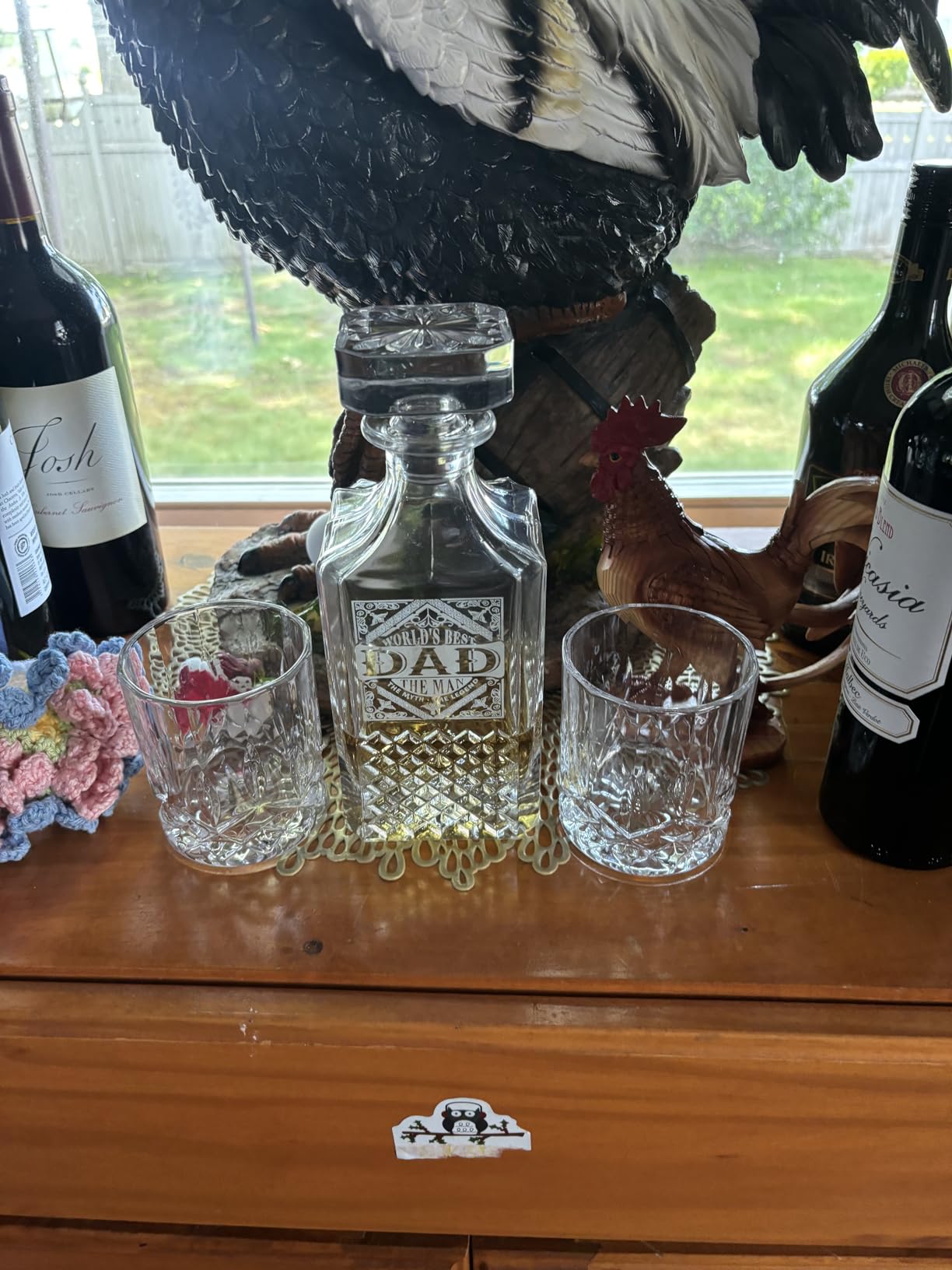PONPUR Whiskey Decanter Engraved We The People American Flag, 750ml Whiskey Decanter Set with 2 Glasses, Fathers Day Patriotic Birthday Gifts For Men Dad, Liquor Scotch Bourbon Presents customer photo 1