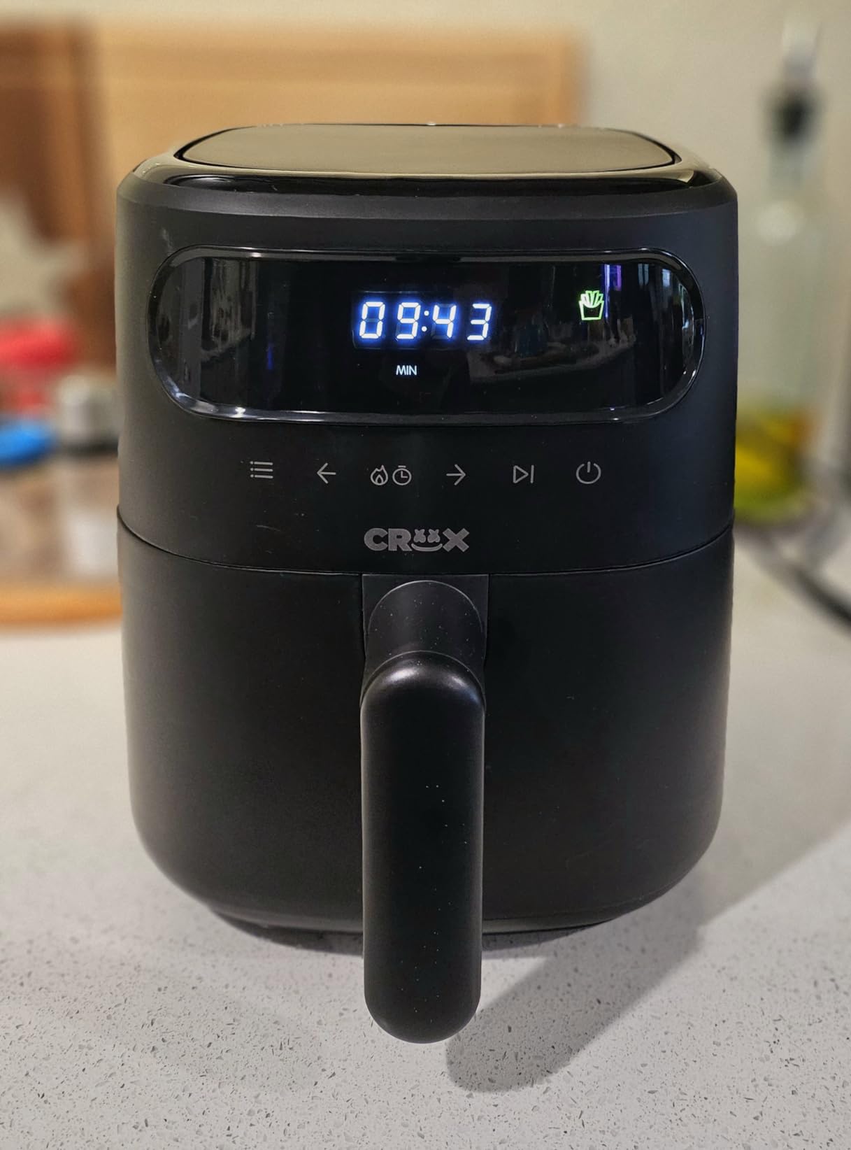 CRUX x Marshmello 3qt Digital Air Fryer with TurboCrisp Technology, Black customer photo 1