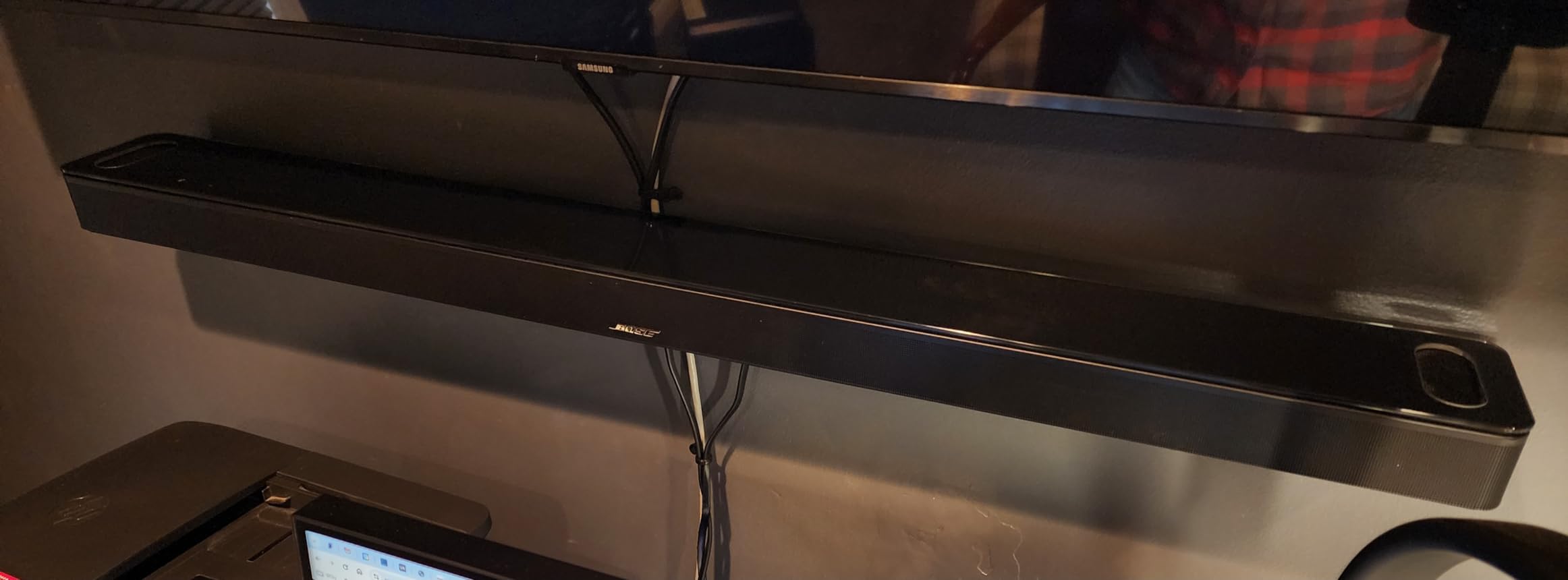 Bose Smart Ultra Dolby Atmos Soundbar, All-in-One Surround Sound System for TV, A.I. Dialogue Mode, Alexa and Google Voice Control, HDMI eARC customer photo 2