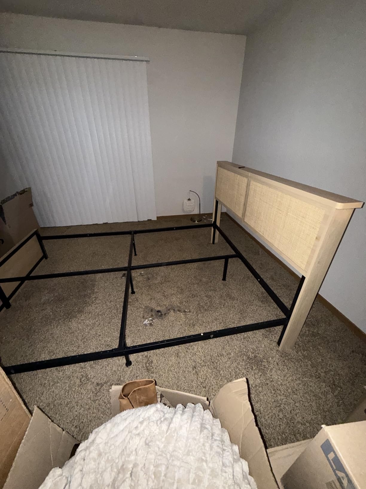 Yechen Queen Bed Frame with Natural Rattan Headboard and Wooden 4 Storage Drawers, Metal Platform with Strong Wooden Slats Support, Boho Cane Bed Mattress Foundation, No Box Spring Needed customer photo 1
