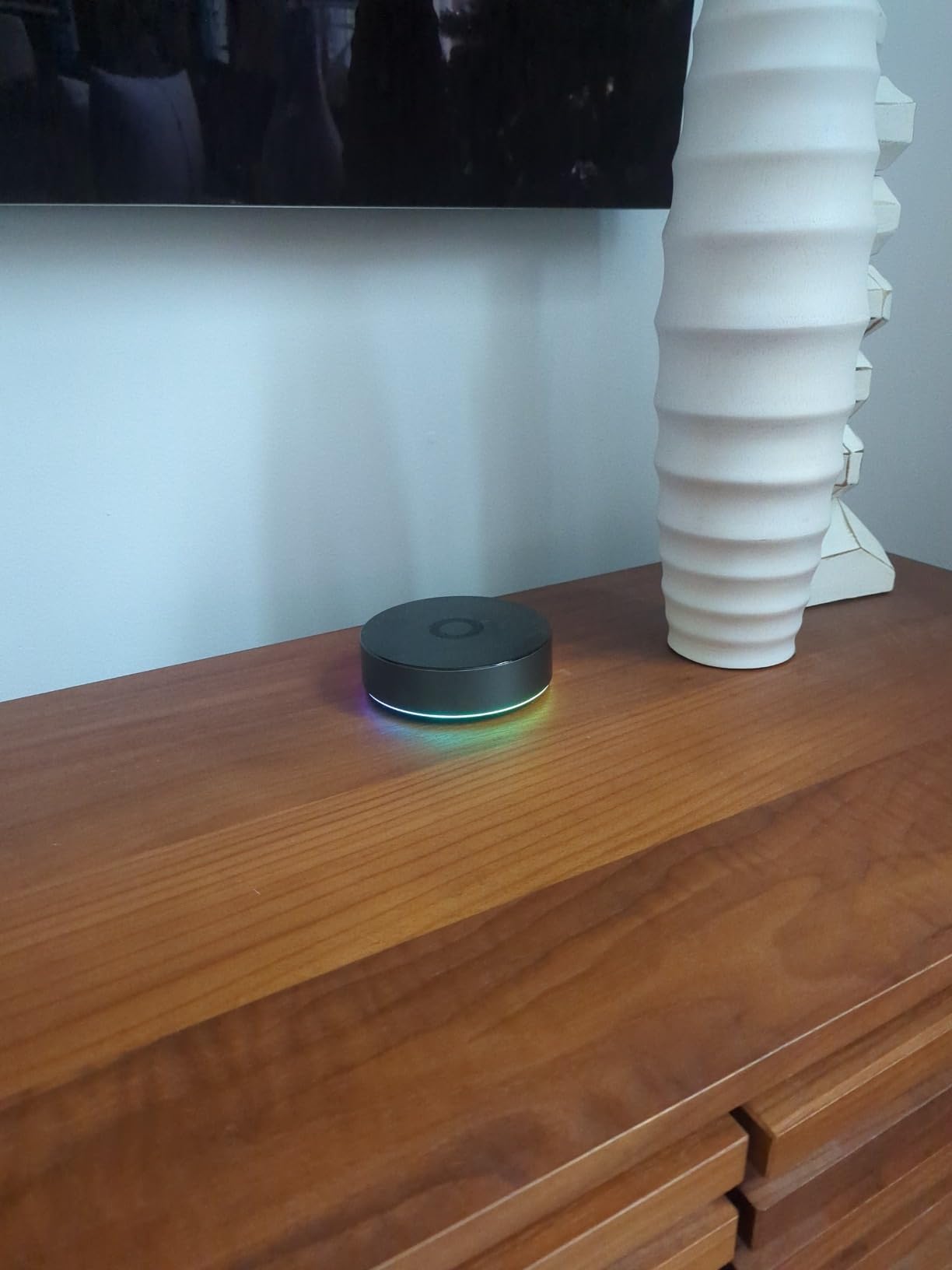 Homey Pro (Early 2023) | Smart Home Hub for Home Automation - Features Z-Wave Plus, Zigbee, Wi-Fi, BLE, Infrared, Matter & Thread. Compatible with Siri, Alexa & Google Home. customer photo 1