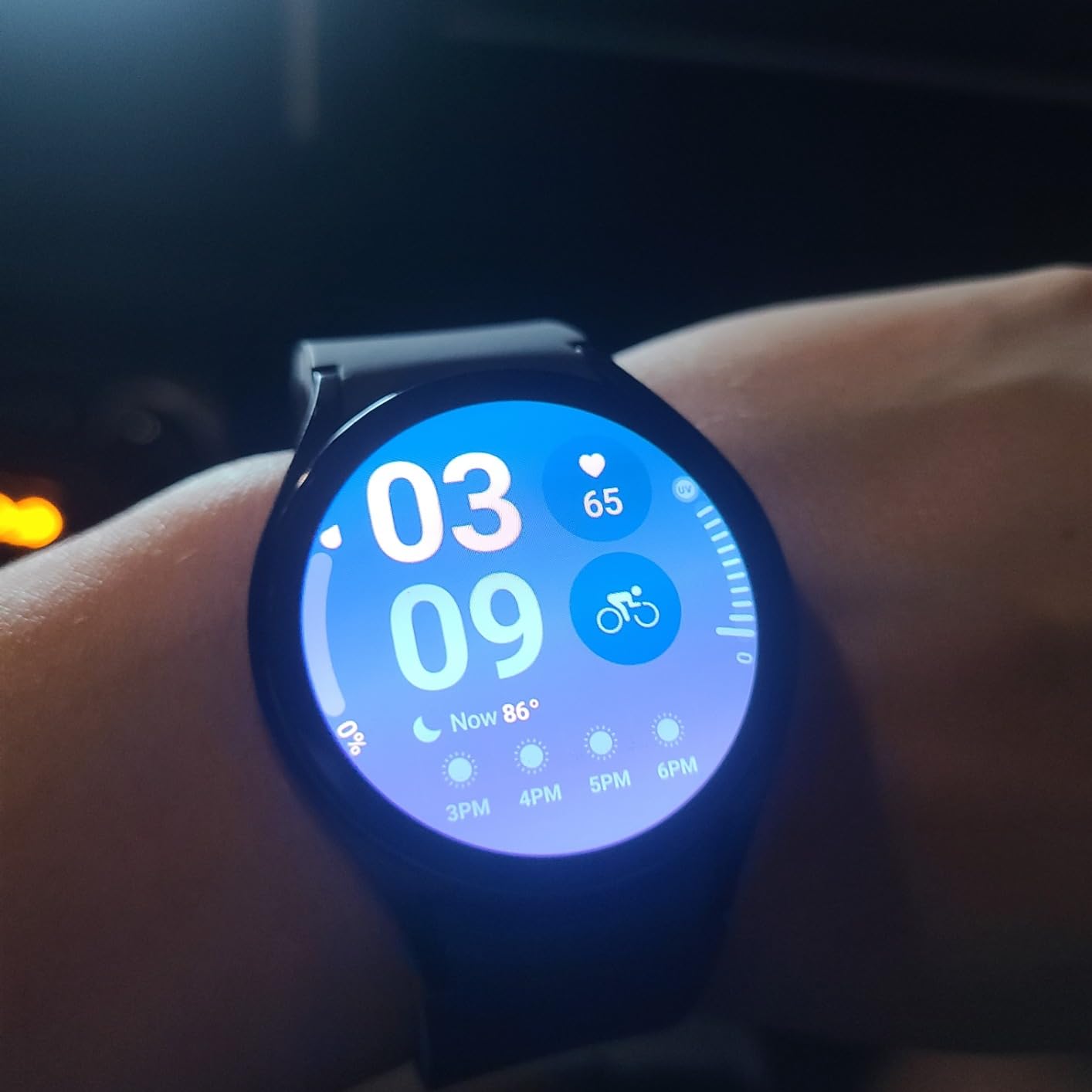 Samsung Galaxy Watch 6 44mm Bluetooth Smartwatch, Fitness Tracker, Personalized HR Zones, Advanced Sleep Coaching, Heart Monitor, BIA Sensor for Health Wellness Insights, Big Screen, US Version Silver customer photo 1