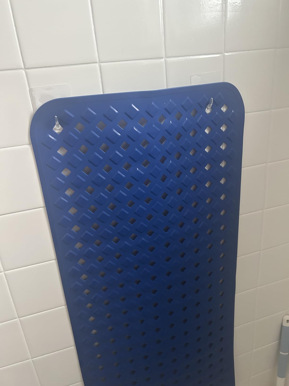 homerella Bathtub Mat Non Slip 35x16 Shower Mat Non Slip Anti Mold BPA Free | Mildew Resistant, Machine Washable, Extra Long Tub Mat, Shower Mats for Inside Shower, Bath Mat for Tub Non Slip EU Certified customer photo 1