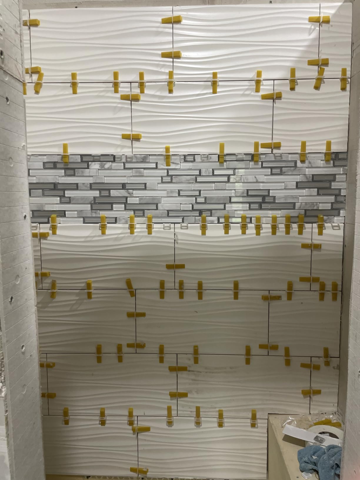 DGSL Tile Leveling System with Plier, 1200 Tile Spacers 1/8