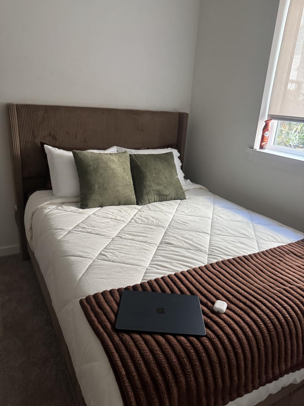 MLILY EGOHOME King 14 inch Memory Foam Mattress for Back Pain Relief Firm | Fiberglass Free, Copper Gel Infused, Graphene-Cool-Tech Cover, ICA Endorsed, CertiPUR-US, Motion Isolation, Mattress in a Box customer photo 2