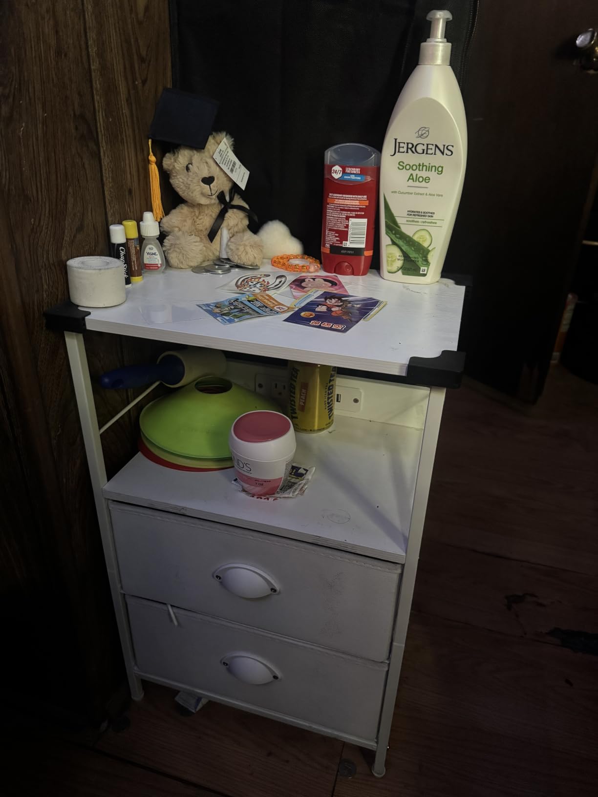 Furologee End Table with Charging Station, Nightstand with Fabric Drawers, Side Tables with USB Ports & Outlets, Night Stand with Storage Shelf & Hooks, for Living Room/Bedroom, White customer photo 1