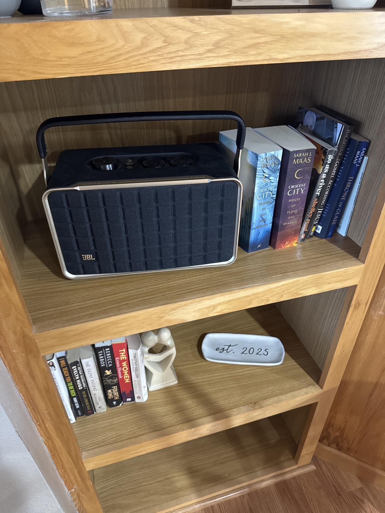 JBL Authentics 300 Portable Smart Speaker with Voice Control - Black customer photo 2