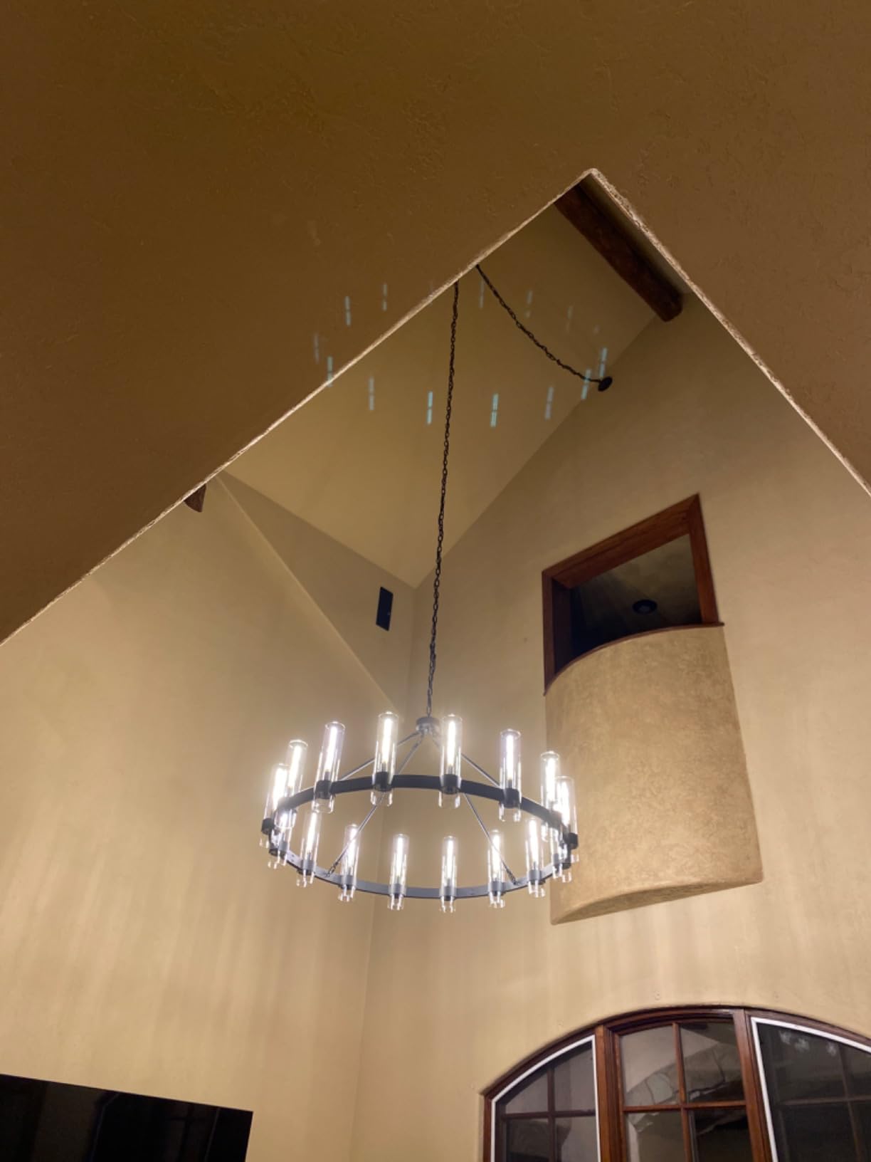 48 Inch Black Wagon Wheel Chandelier with Glass Shade, 16 Lights, Modern Farmhouse Style, Ideal for Dining Room, Kitchen, Entryways customer photo 1