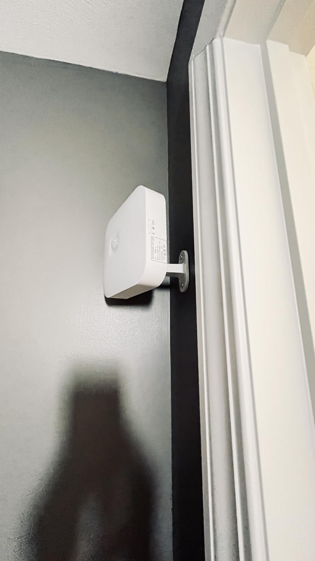 Rechargeable Motion Sensor Closet Light, 500LM Wireless Ceiling Light White | 5000K Cool White, Battery Operated, Motion Sensored Activated, Indoor Use for Hallway, Stairs, Pantry, Bathroom, Garage customer photo 1
