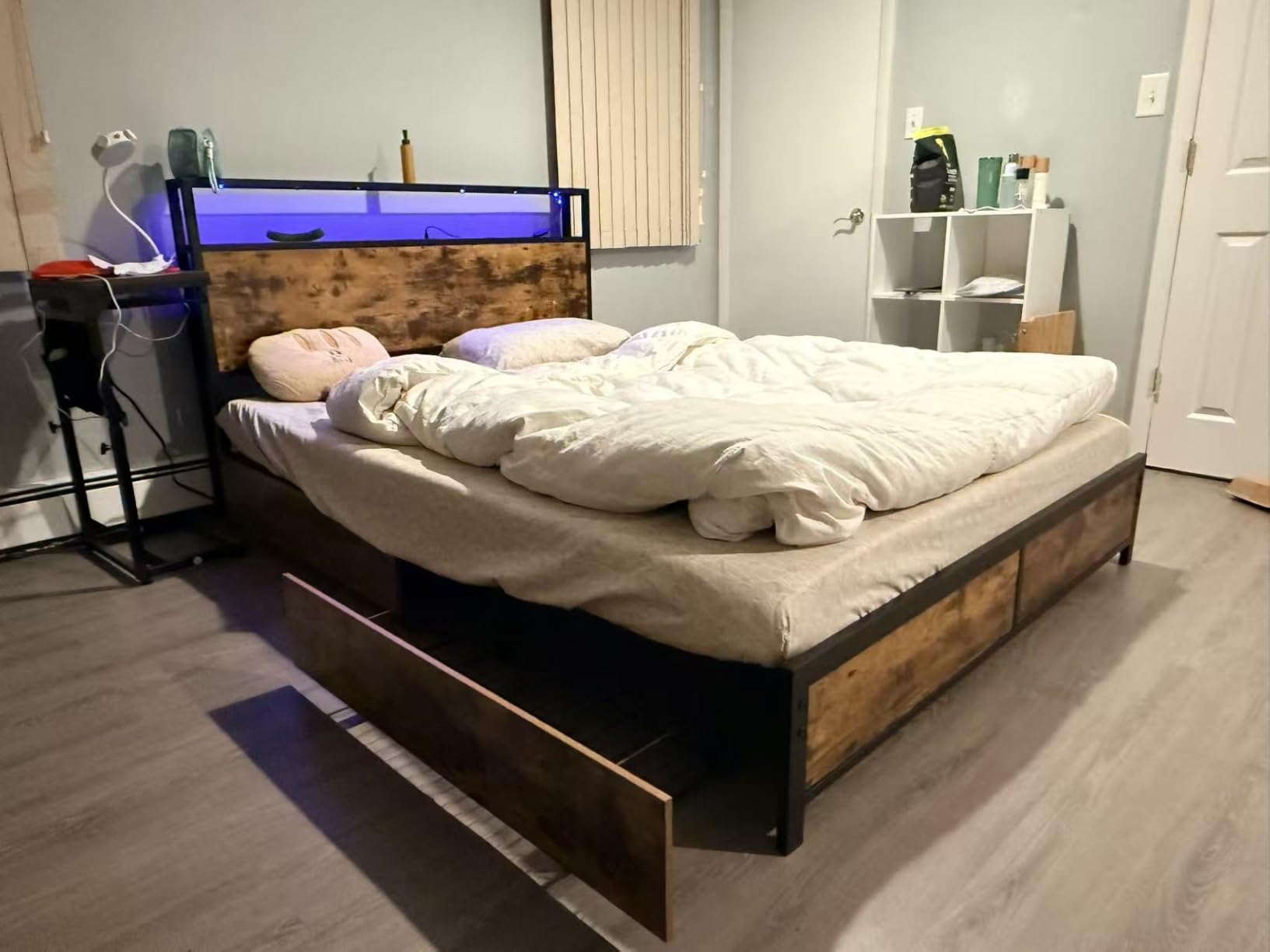 Lifezone Queen Bed Frame with 2-Tier Storage Headboard, Metal Platform Bed Frame with 4 Storage Drawers, Built in Charging Station & LED, Noise-Free/Metal Support/No Box Spring Needed, Vintage Brown customer photo 2