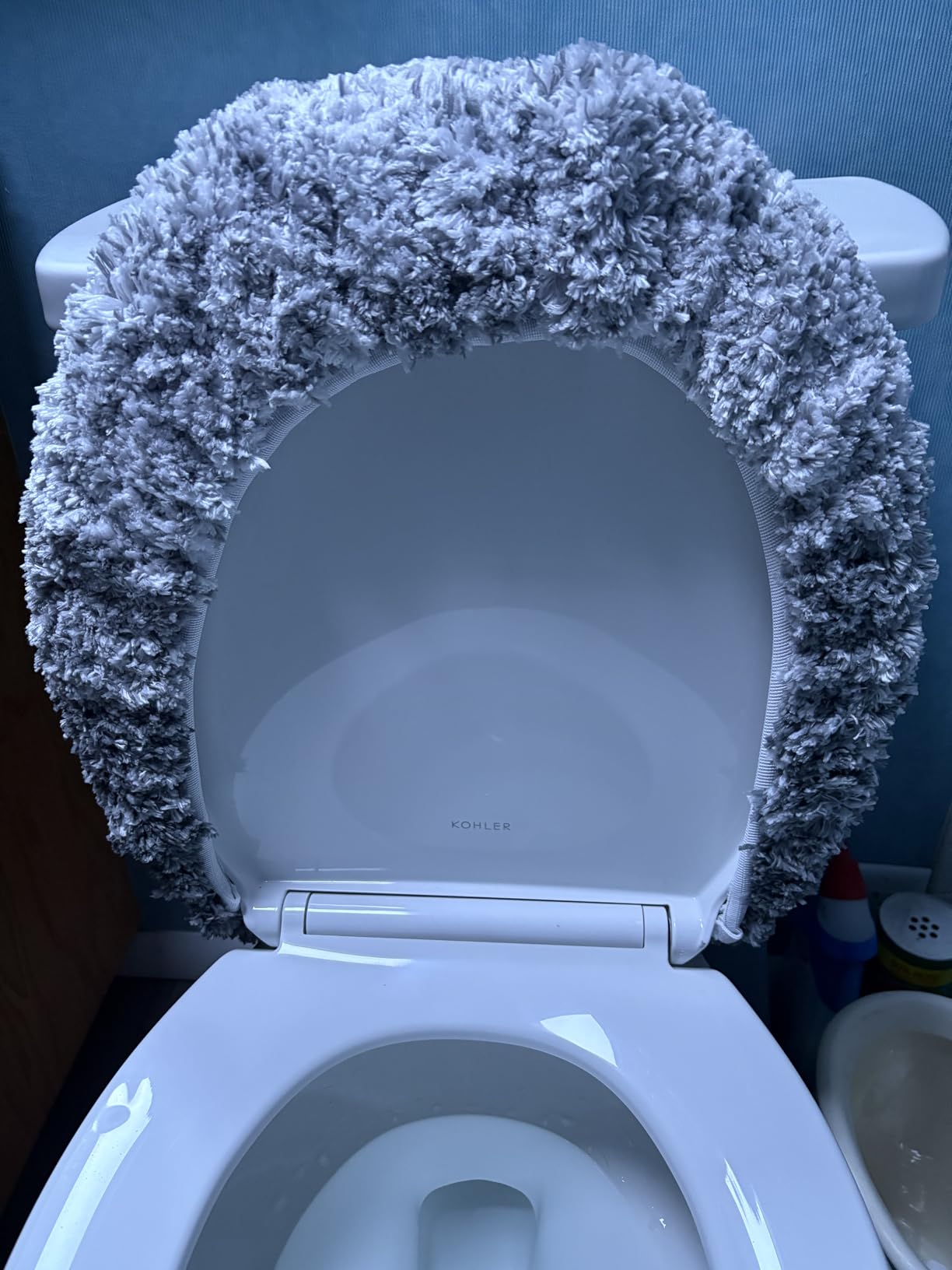 OLANLY Soft Microfiber Bathroom Toilet Lid Cover, 17.5x15, Gray customer photo 2