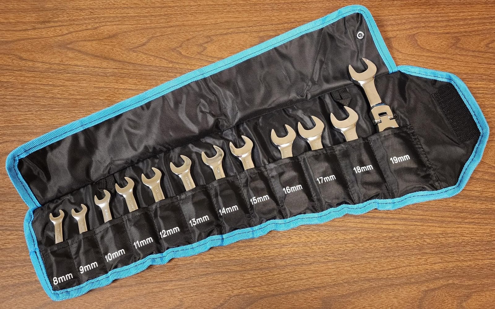 DURATECH Stubby Flex-head Ratcheting Wrench Set, Metric, 12-piece | 8mm-19mm, CR-V Steel, Corrosion Resistance, 72-Tooth, 5 degree swing arc, 180 degree Flexible, for Narrow Spaces, with Pouch customer photo 1