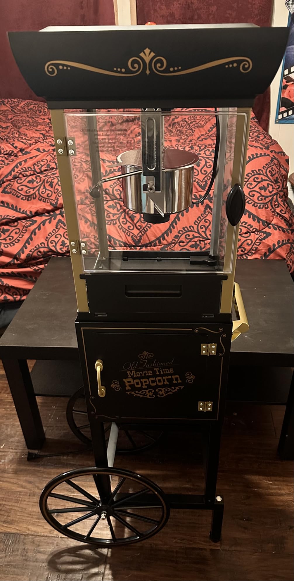 Nostalgia Popcorn Maker Machine - Vintage Theater Style Popcorn Cart With 2.5oz Stainless Steel Kettle, Makes Up To 10 Cups Easily - Bring Home the Fun with Theater Style Popcorn Machine-Black customer photo 2