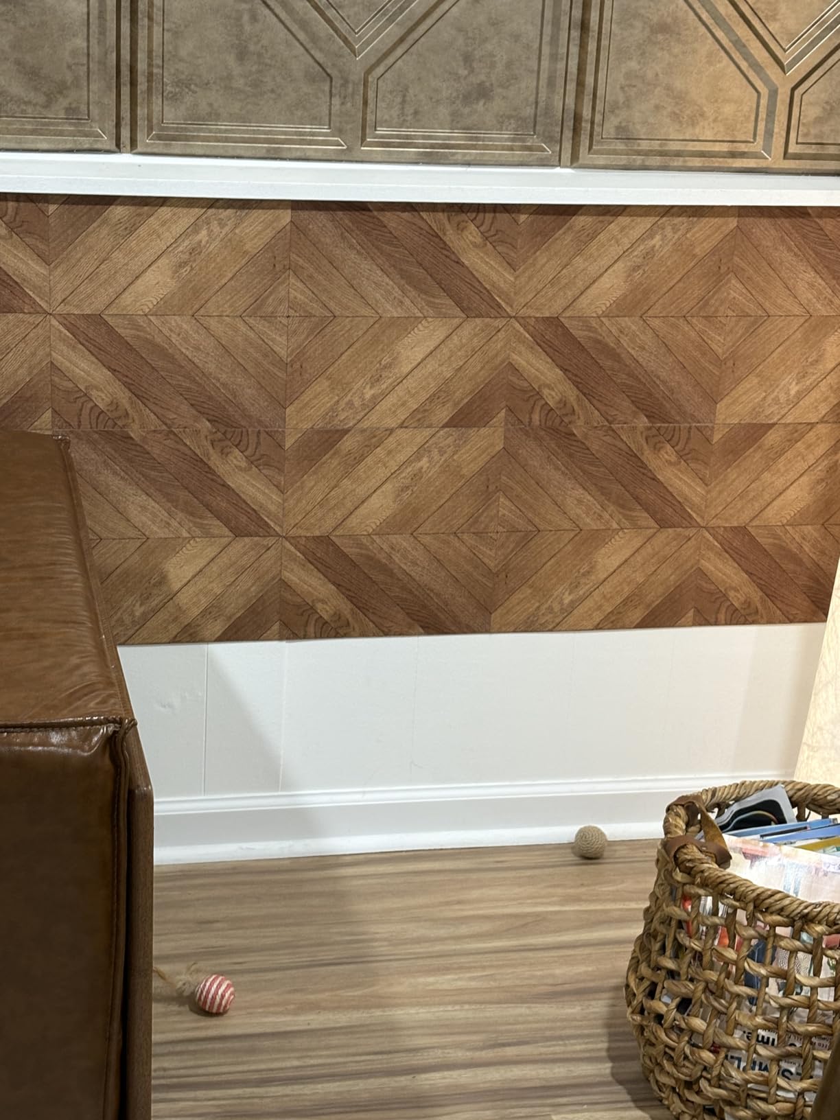 Art3d 30-Pack Herringbone Peel and Stick Floor Tiles (30 Sq.Ft), Brown customer photo 2