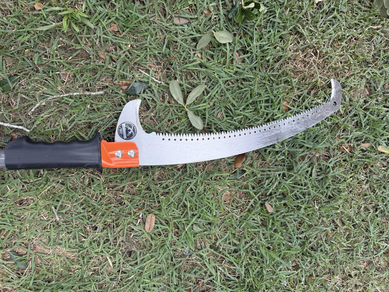 Walensee Pole Saws for Tree Trimming, Extendable Tree Pruner, Manual Branch Trimmer with Blade and Scissors High Branches Pruning Fiberglass Pole Pruner and Cutter Garden Tool with Storage Bag 7.2-27FT customer photo 2