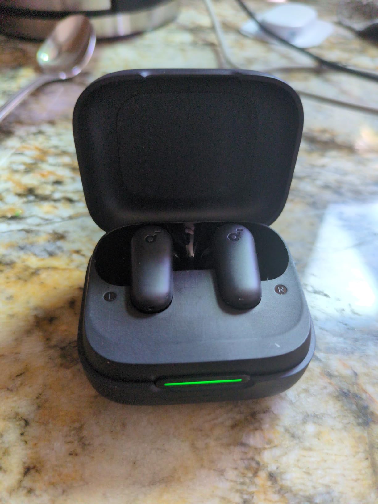 Soundcore P30i by Anker Noise Cancelling Earbuds, Hands-Free Viewing customer photo 2