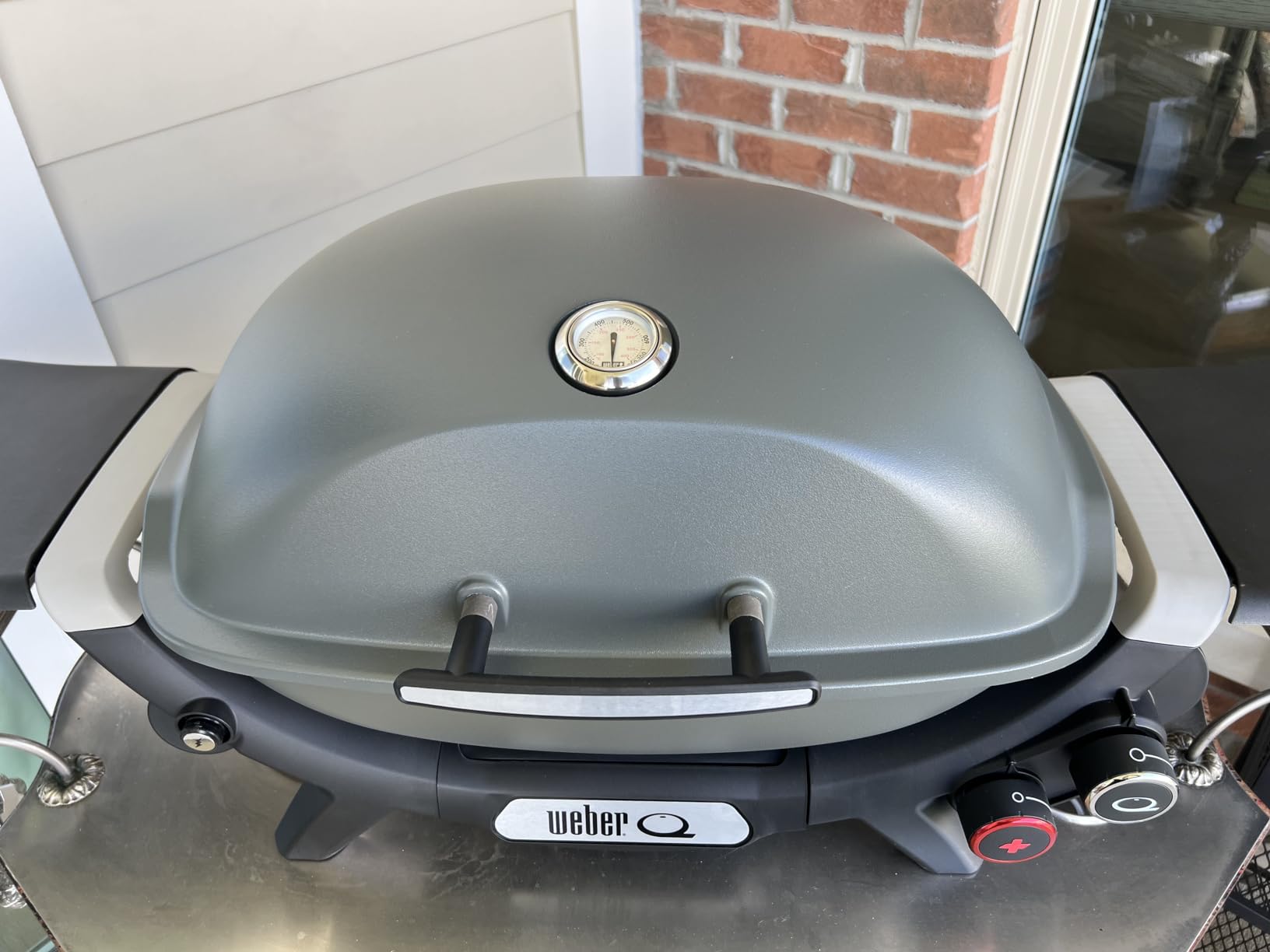 Weber Q 2800N+ Portable Grill, Propane Grill, Charcoal Grey | 250-700F Temp Range with Burner for Searing, Low-Temp Roasting, Camping Grill for Outdoor Cooking, Portable BBQ Grill customer photo 2