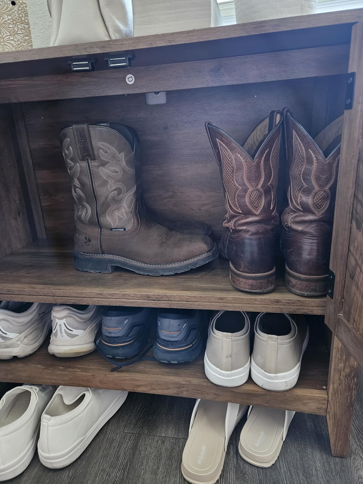 VASAGLE Shoe Storage Cabinet, 3-Tier with Height-Adjustable Shelves | Shoe Storage Organizer, Fits 9-12 Pairs, 31.5 x 13.8 x 27.8 in, Rustic White and Honey Brown, LIRY Collection ULBC038W01 customer photo 1