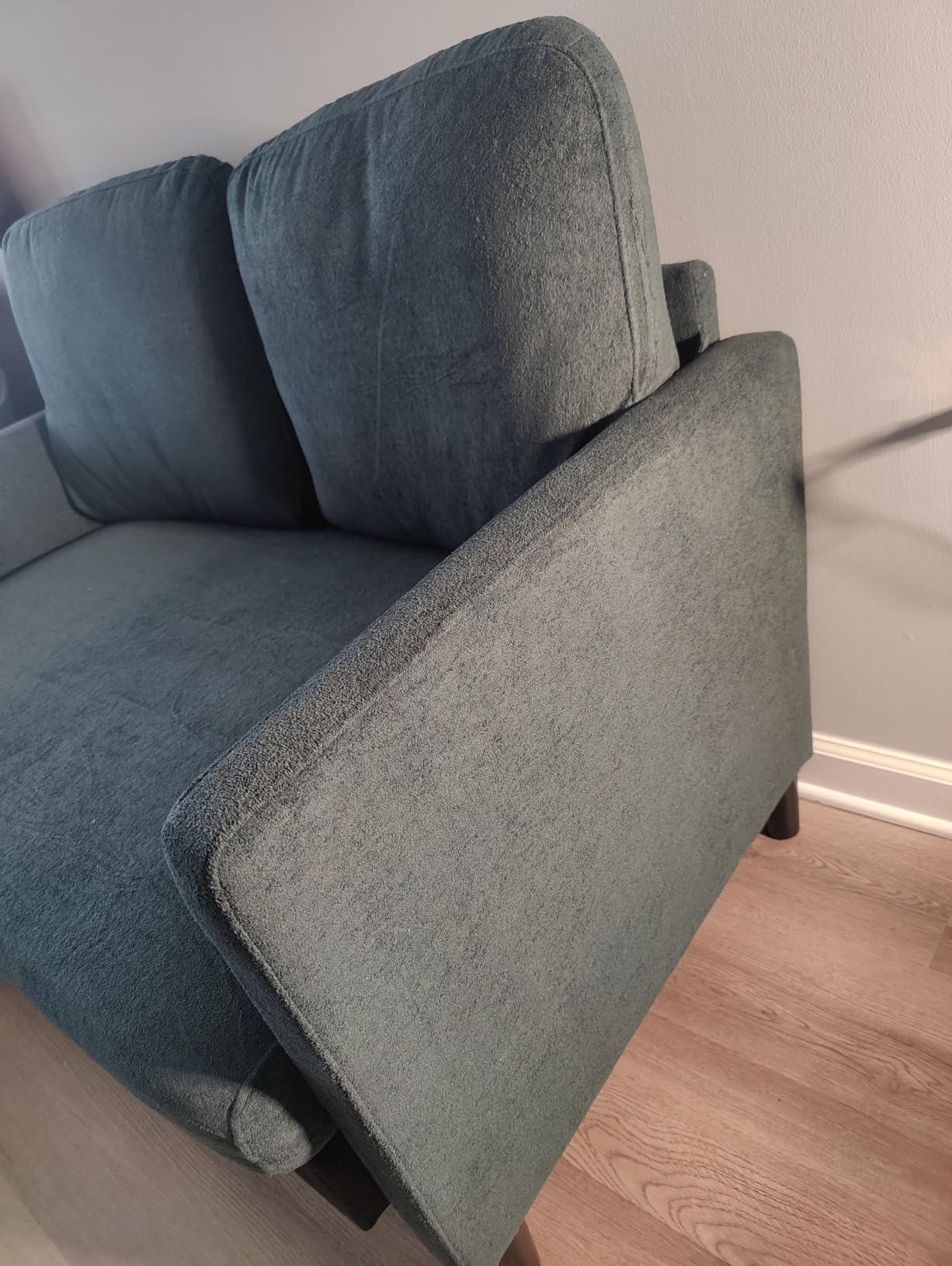 Welzona Loveseat, 51