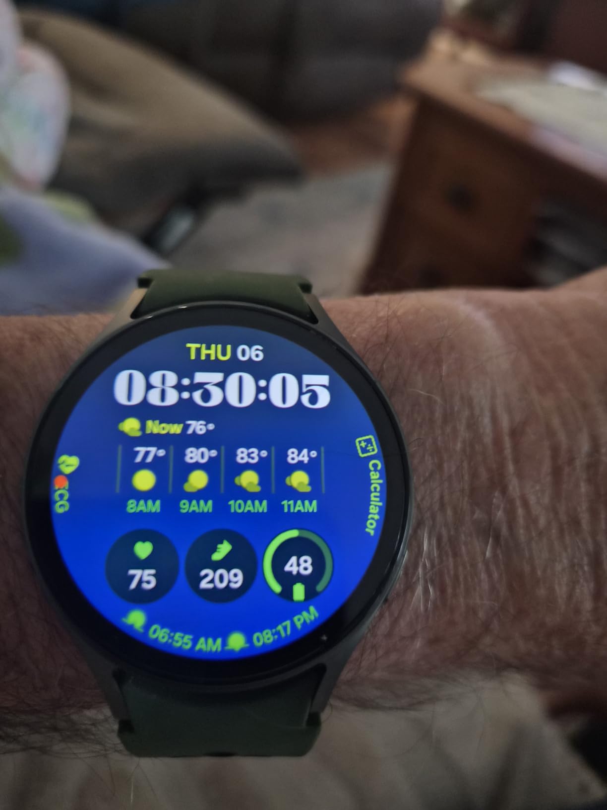 Samsung Galaxy Watch 7 40mm Bluetooth AI Smartwatch w/Energy Score, Wellness Tips, Heart Rate Tracking, Sleep Monitor, Fitness Tracker, 2024, Cream [US Version, 1Yr Manufacturer Warranty] customer photo 1
