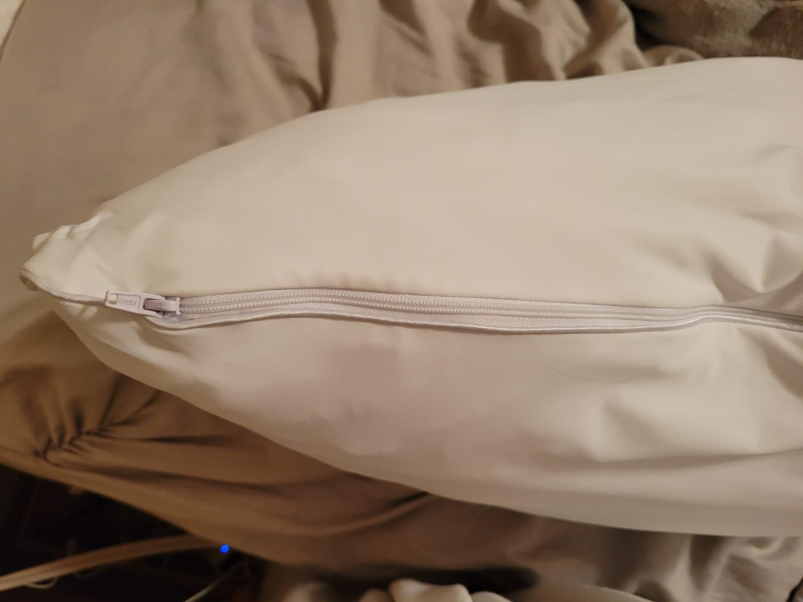 Sijo FlexCool Shredded Memory Foam Pillow - Adjustable Loft Pillow w/Cooling Surface - Good Housekeeping 2026 Bedding Award Winner - CertiPUR-US - Medium Firm for Back, Side, Stomach Sleeper (Queen) customer photo 1