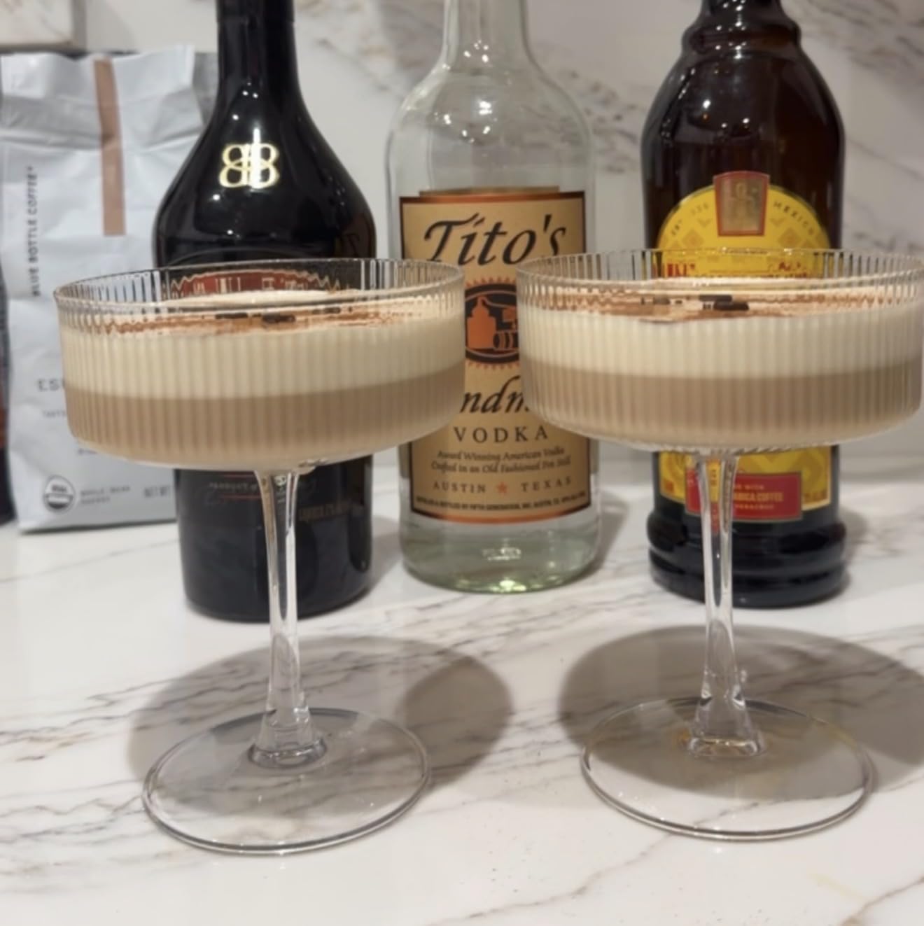 KMIGRUAN 11oz Large Vintage Coupe Glasses Set of 6, Ribbed Cocktail Glasses, Classic Espresso Martini Glasses, Margarita and Champagne Glasses for Bar, Wine, Dessert, Cocktail Glassware Gift Set customer photo 1