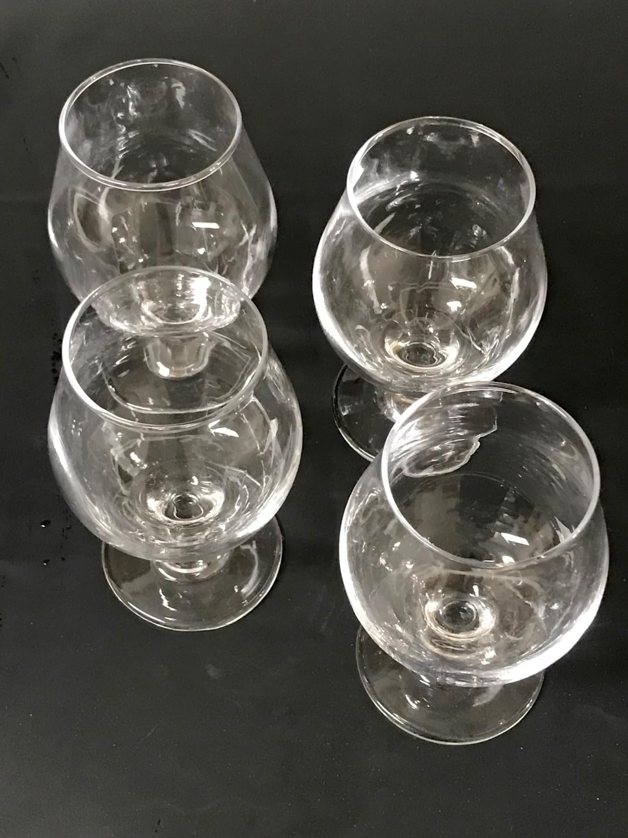 Meolibour Beer Glasses Set of 4, 16 OZ Classic Craft Goblet Glasses, Premium Tumbler Set, Pub, Unique Design Beer Glasses, Dishwasher Safe customer photo 2