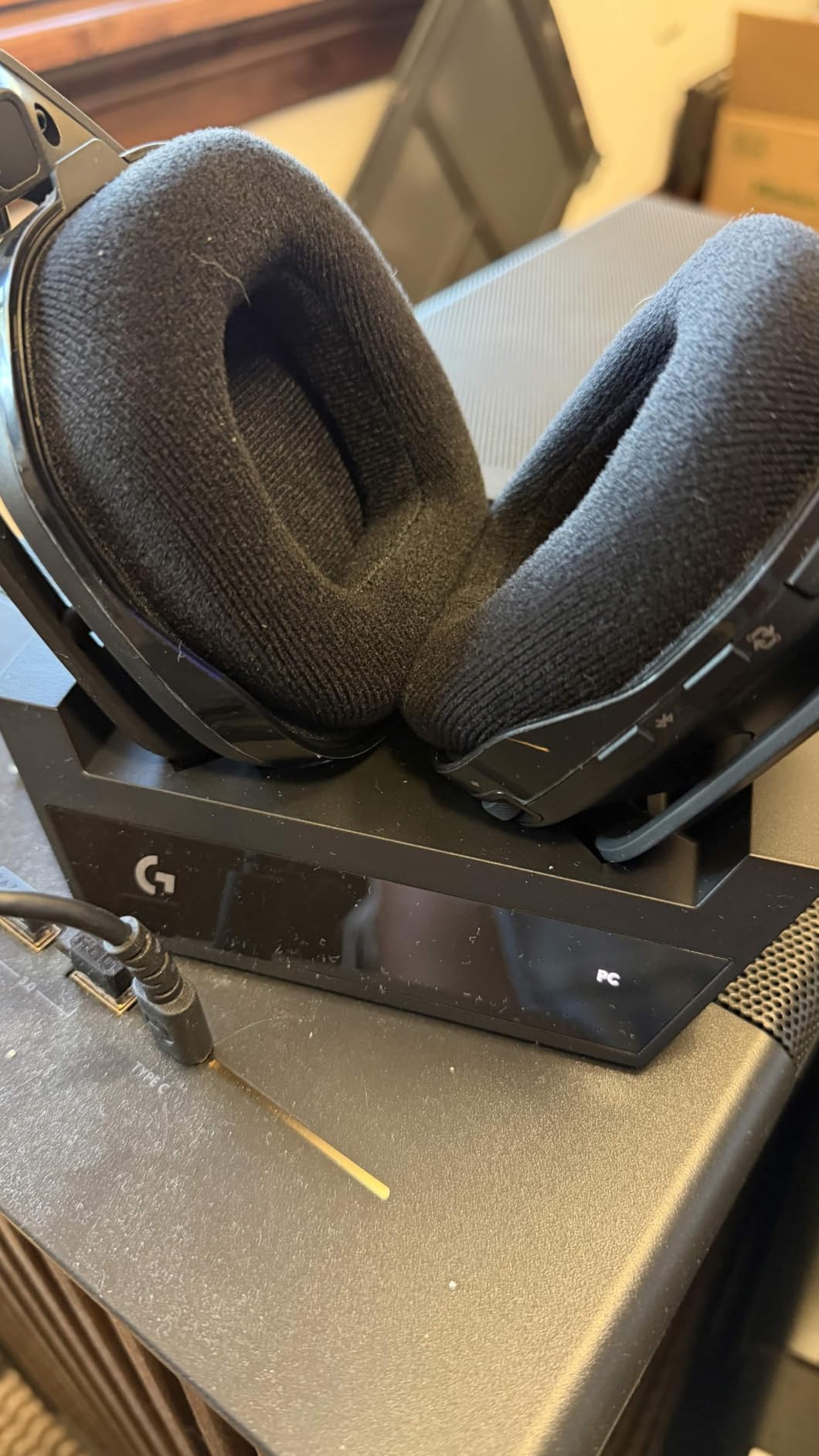 Logitech G Astro A50 Multi-Platform Wireless Gaming Headset - Black customer photo 2