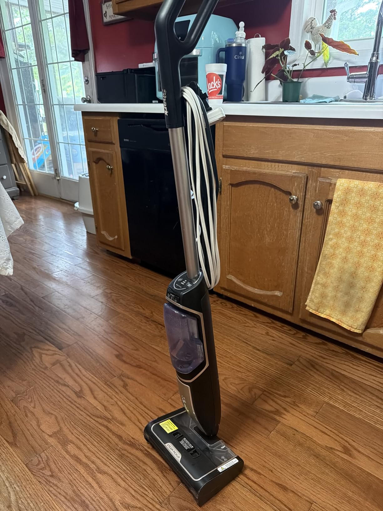 Shark Steam Pickup 3-in-1 Steam Mop for Sealed Hard Floors, SD201 customer photo 1