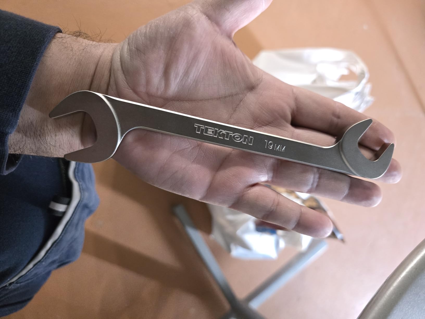 TEKTON Angle Head Open End Wrench Set, 4-Piece | WAE91004 customer photo 2