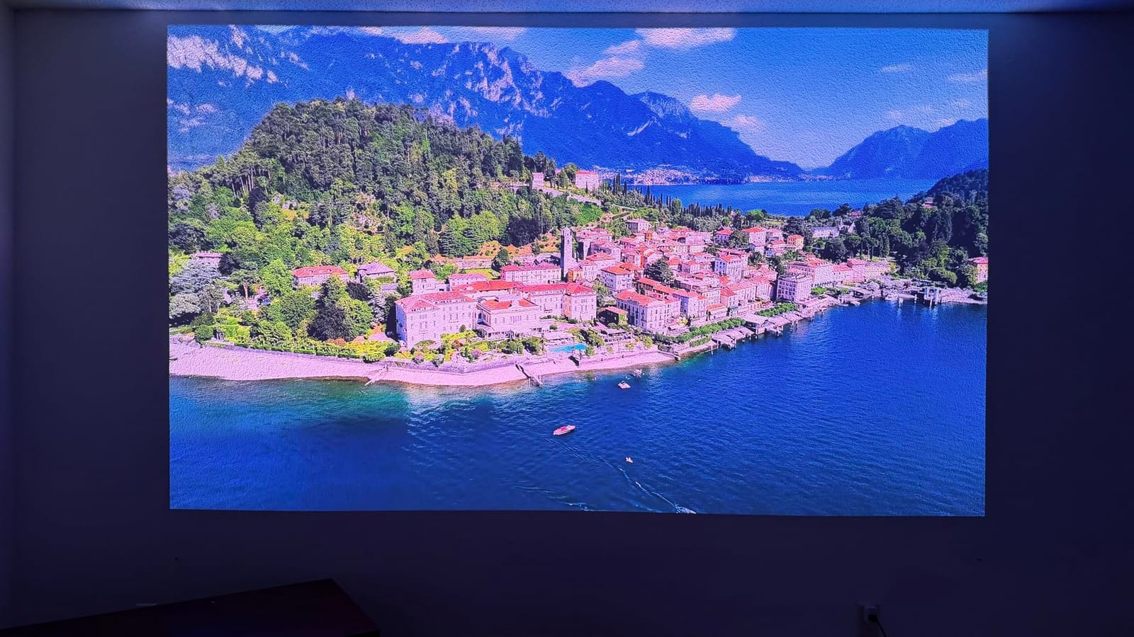 Hisense PL2, Ultra Short Throw Home Theater Laser Projector, 80” – 150”, 4K UHD, 2,700 Lumens, 3000:1 Contrast, Dolby Vision & Atmos, 3D, Google TV, WIFI 6E customer photo 1