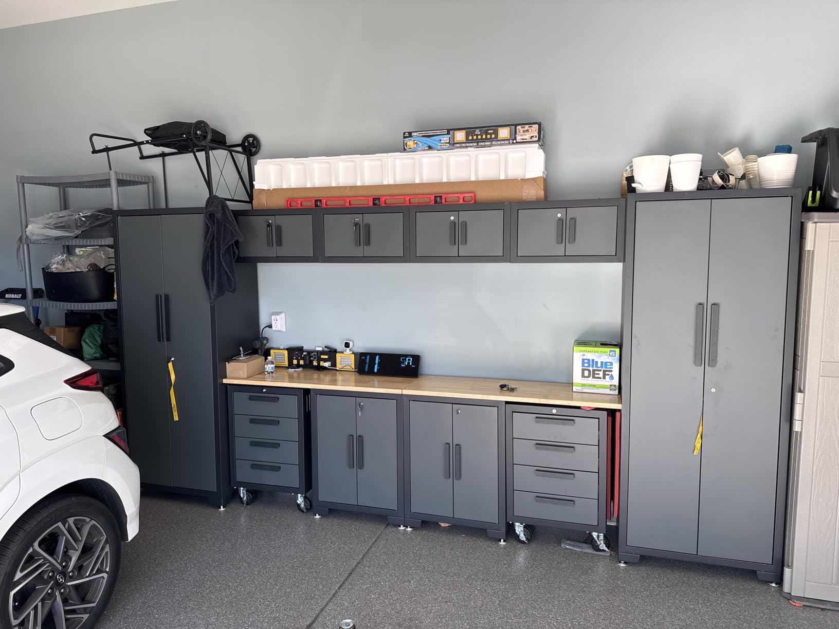 Torin 12 Piece Garage Storage Cabinet System, Workshop Cabinet Set in Black customer photo 1