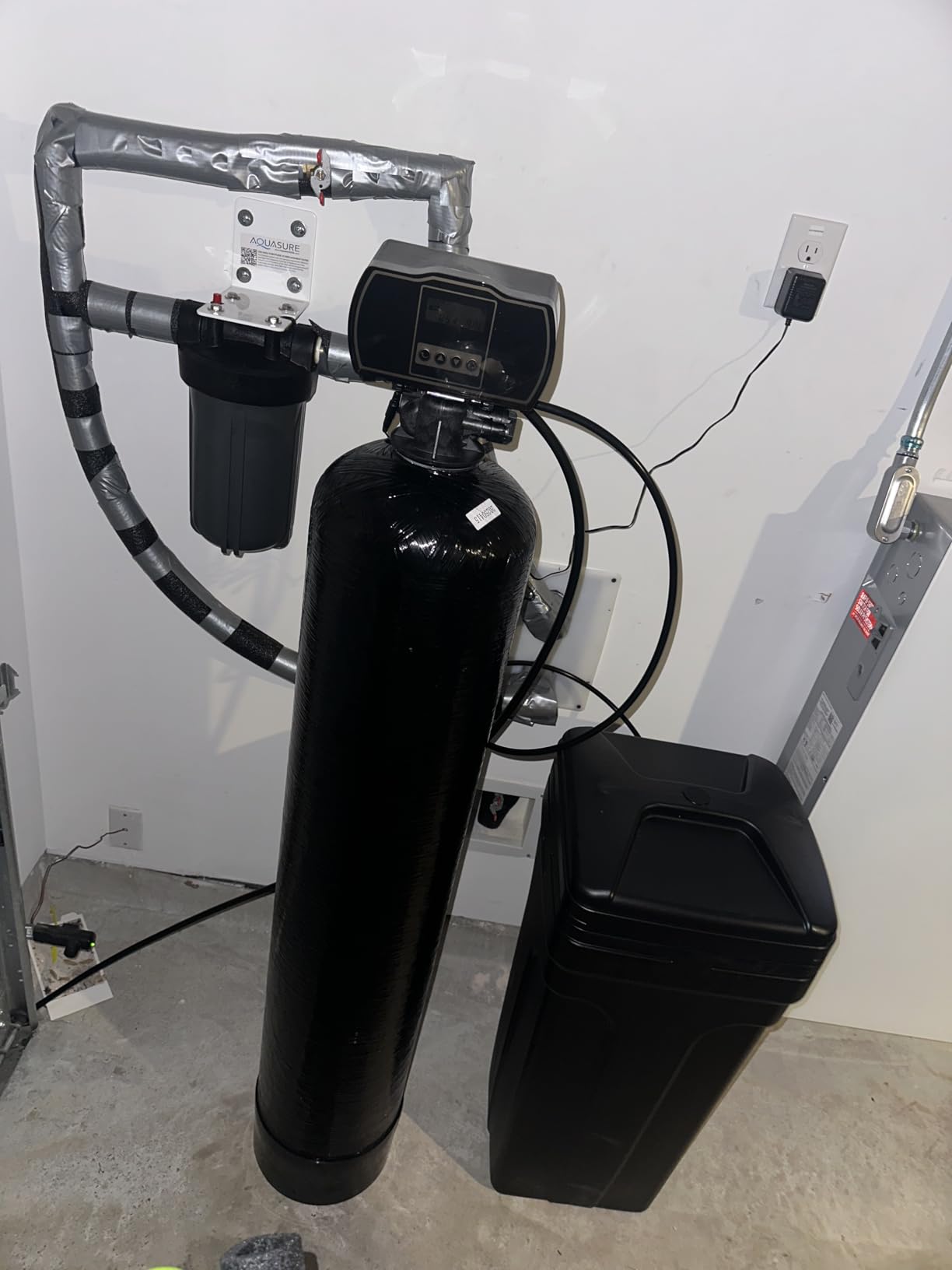 Aquasure Harmony Series 50,000 Grains Whole House Water Softener with High Performance Automatic Digital Metered Control Head with Pre-Filter customer photo 1