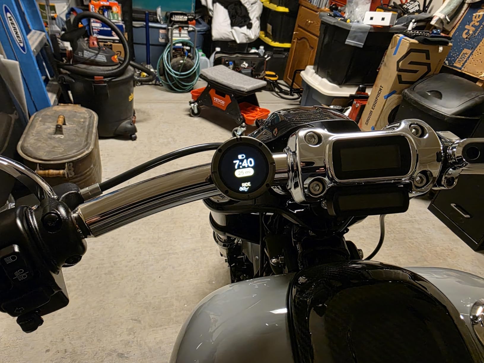 Beeline Moto II Metal Edition Gunmetal - GPS Navigation for Motorcycles customer photo 1