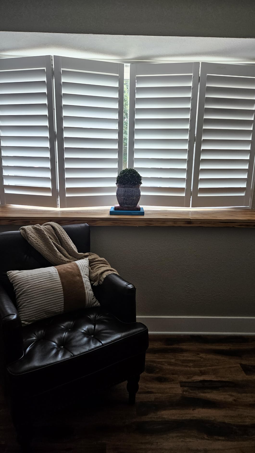 Plantation Shutters for Interior Windows, White, Faux Wood, Custom Made - Interior/Inside, Humidity-Resistant, Protect Privacy, Adjust Light, for Bath, Kitchen, Living Room, Bedroom, Eco-friendly, Blackout customer photo 2