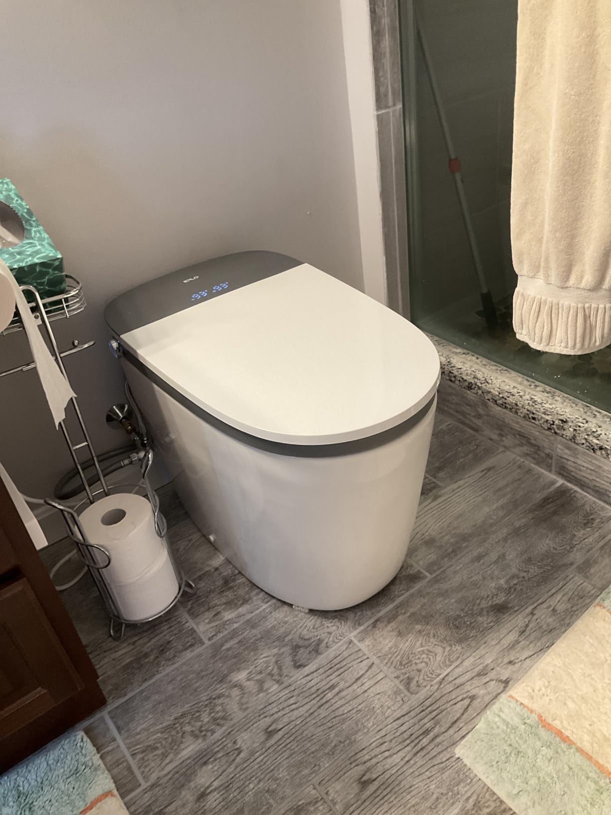 EPLO Smart Toilet Bidet, 1000G MaP Flush, Foam Shield, ADA Chair Height U8MAX | Moving Dryer, Auto Open Close, Built-in Tank, Auto Flush, Heated Seat, Modern One Piece Elongated Toilet for Bathrooms customer photo 2