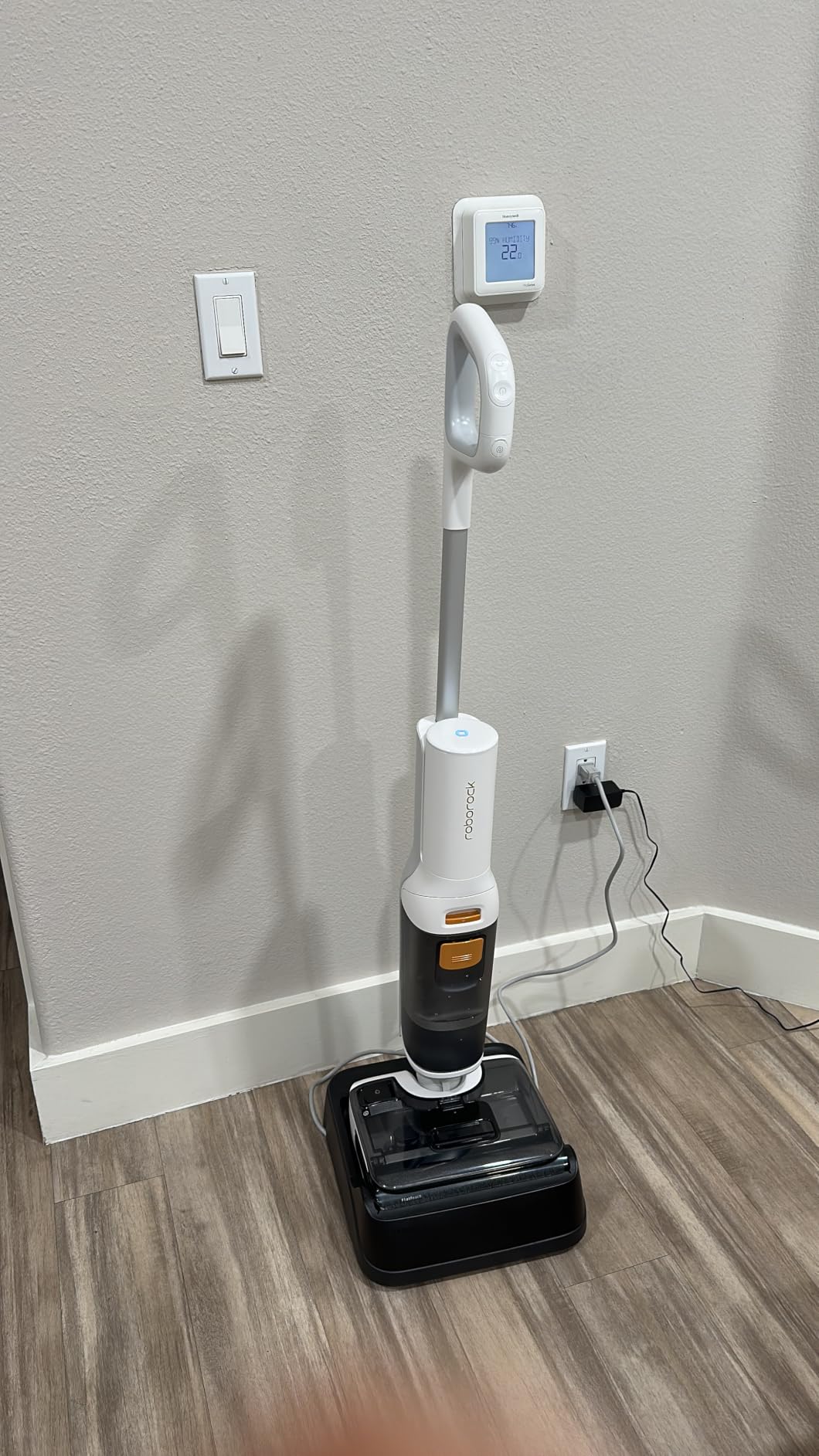 roborock F25 GT Gen 2 Wet Dry Vacuum Cleaner, Cordless Vacuum Mop Combo customer photo 2