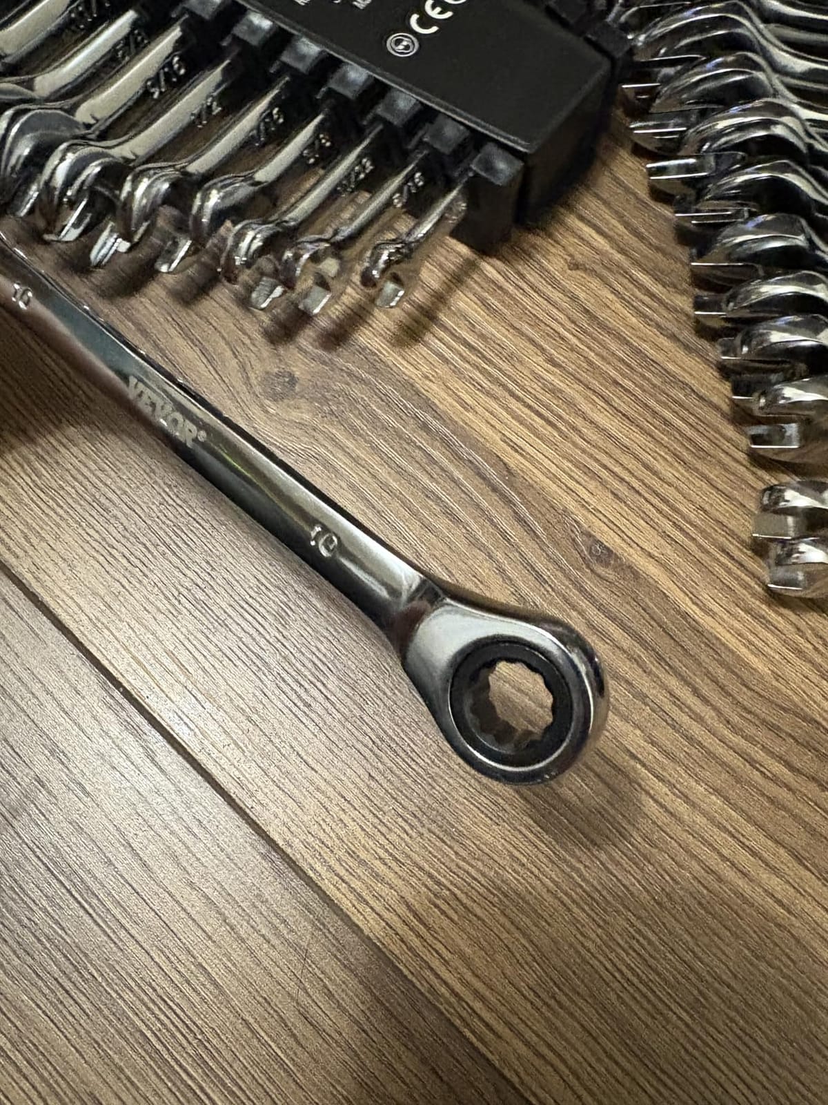 VEVOR Ratcheting Wrench Set, 30-Piece Combination Wrench Set, 72 Teeth | SAE 1/4