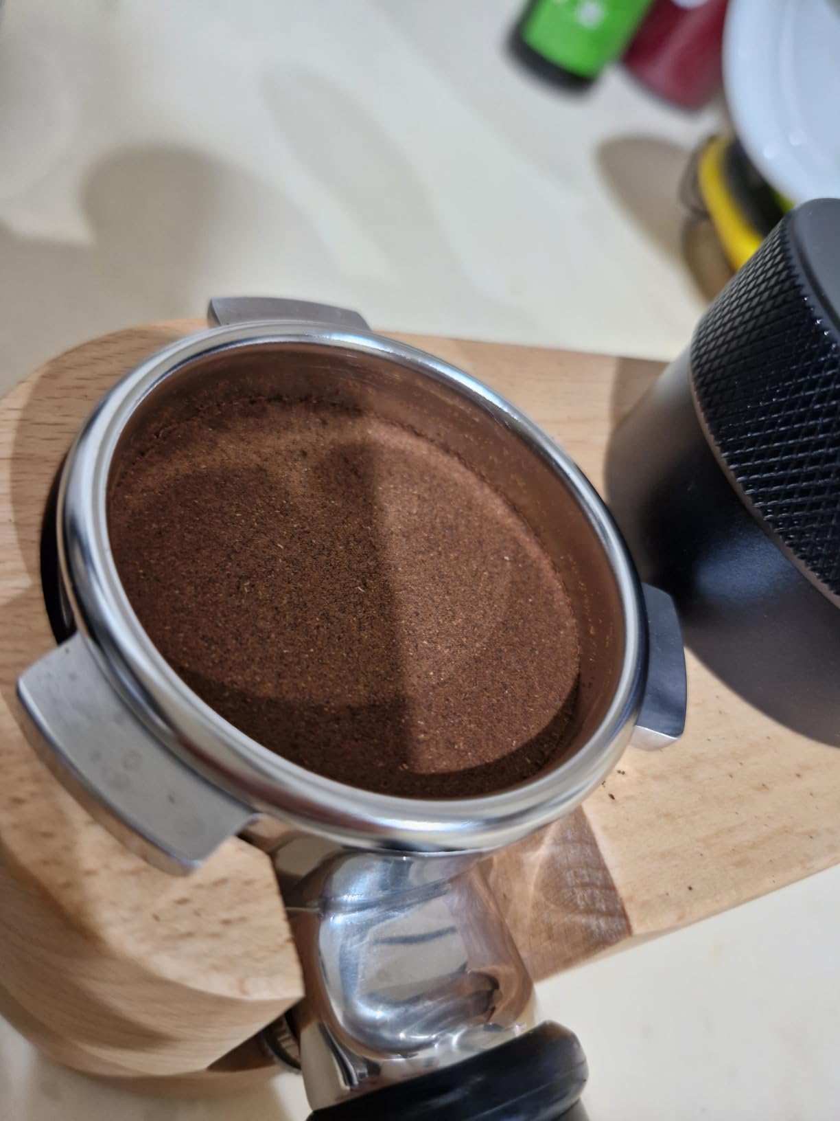 Normcore 58mm Coffee Tamper V4.1 with Click Feedback, Self-Leveling Spring-Loaded Design, 304 Stainless Steel Flat Base for 58mm Espresso Portafilters, Black Anodized Aluminum Handle customer photo 1