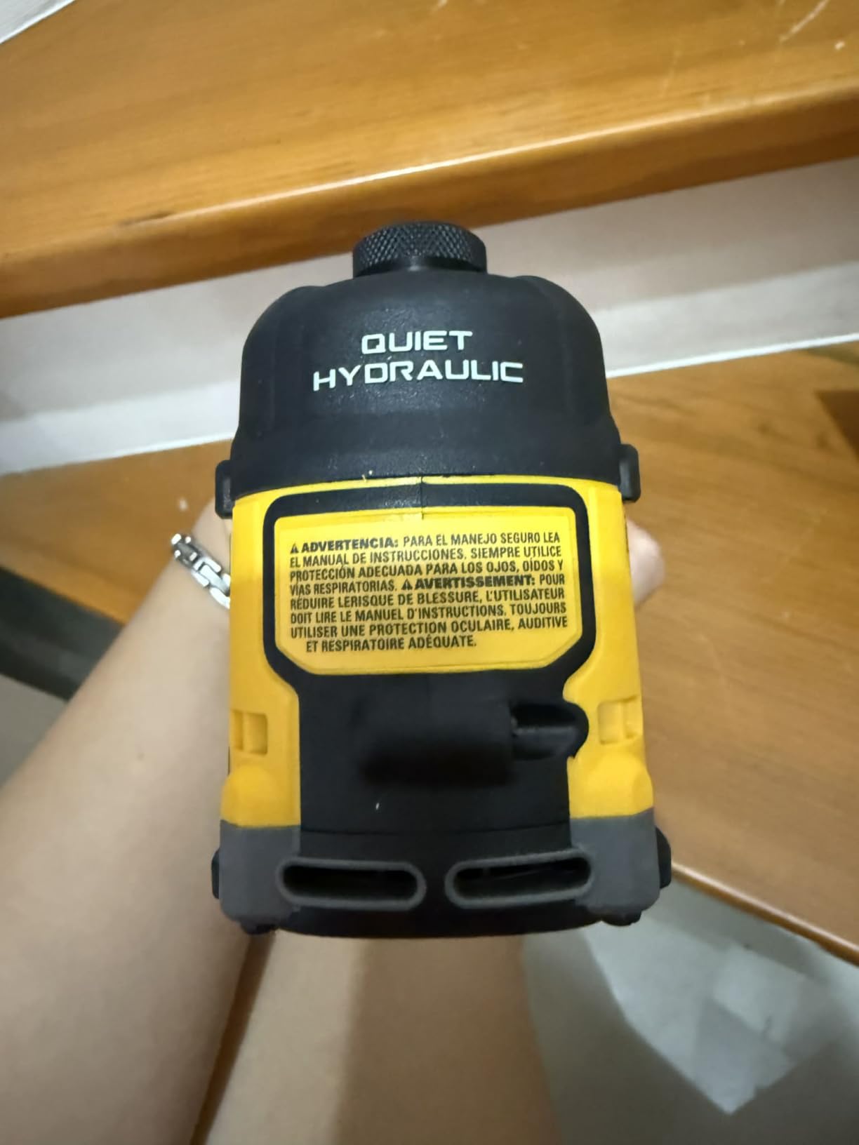 DEWALT 20V MAX 1/4 Inch Hydraulic Impact Driver (DCF870B) | Quiet, Brushless Cordless, XR Extreme Runtime, LED Halo Ring, Battery Not Included customer photo 1
