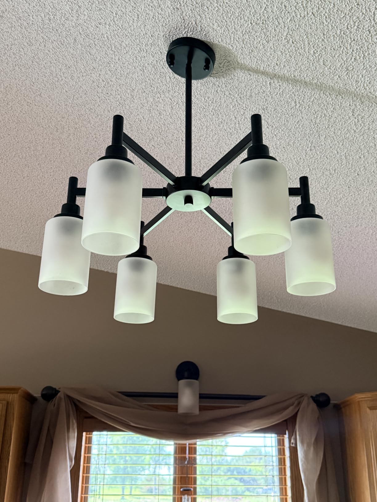 Black Farmhouse Chandeliers for Dining Room Light Fixtures Over Table | Industrial Hanging Lighting with Clear Glass Shade for Living Room Kitchen Island Entryway Brathroom Bedroom Foyer Restaurant customer photo 1
