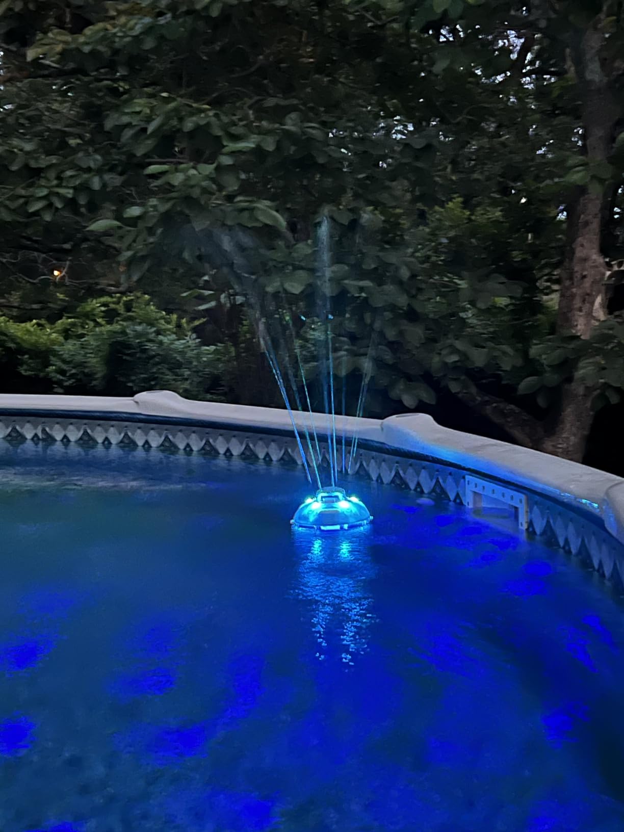 Bluetooth Pool Speaker w/Colorful Pool Fountain Light, 3 in 1 Floating Pool Speaker Loud Sound, IP68 Waterproof Floating Hot Tub Speakers, Bluetooth 5.4, 24H Playtime Pool Wireless Speakers customer photo 1