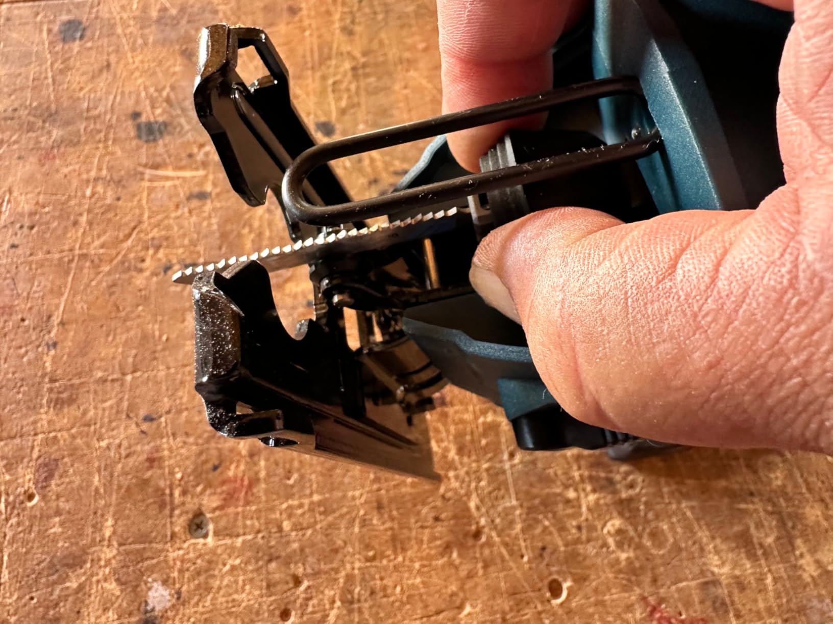 BOSCH GST18V-37N 18V Brushless Top-Handle Jig Saw - Powerful, Compact, 3.7
